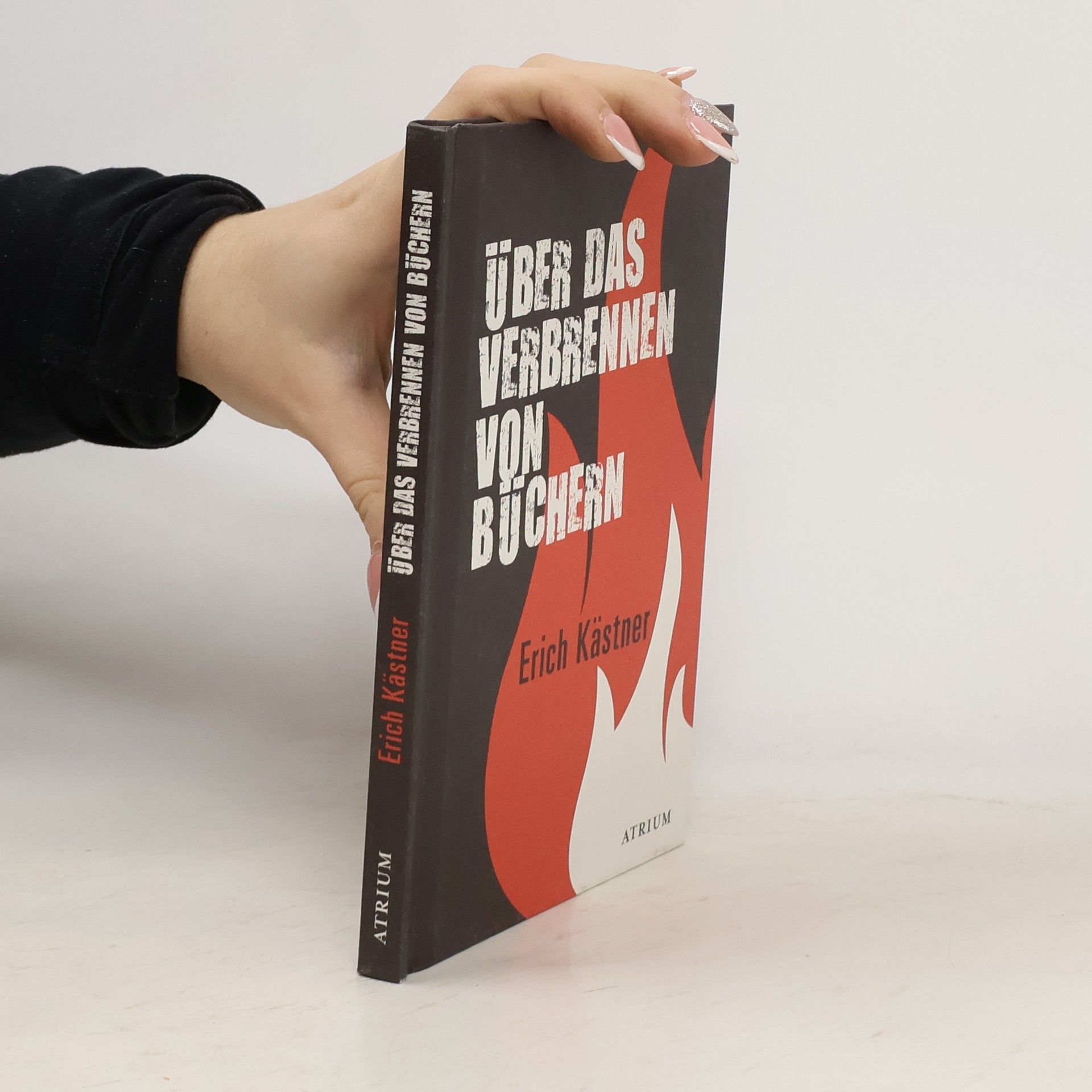 Erich Kästner Über das Verbrennen von Büchern