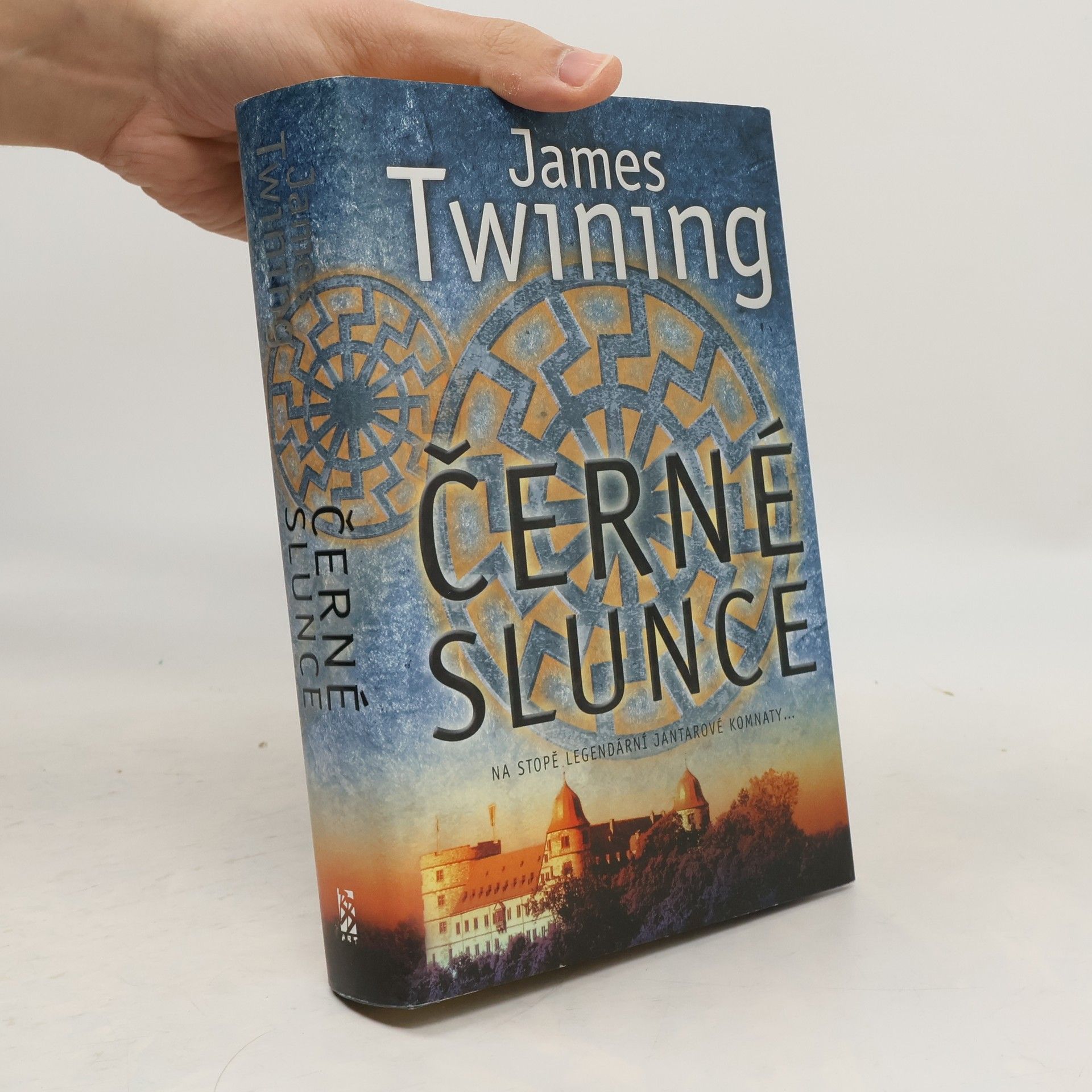 James Twining Černé slunce