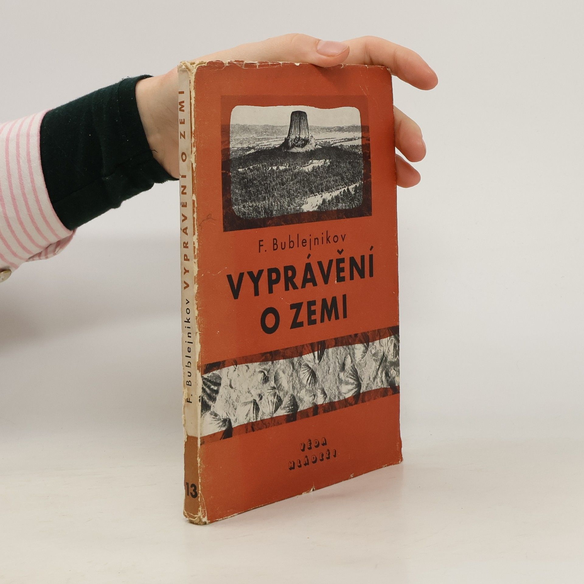 Feofan Dmitrijevič Bublejnikov Vyprávění o Zemi