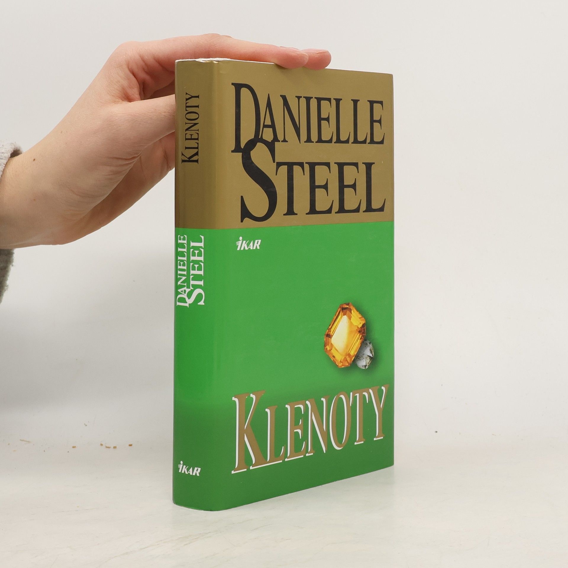 Danielle Steel Klenoty