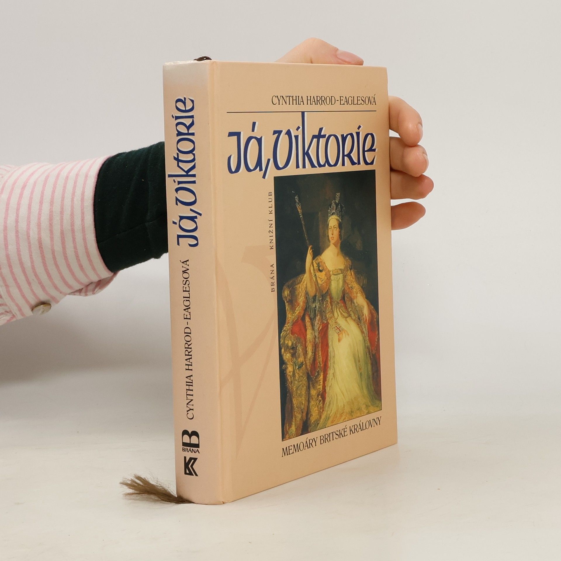 Cynthia Harrod-Eagles Já, Viktorie: Memoáry britské královny