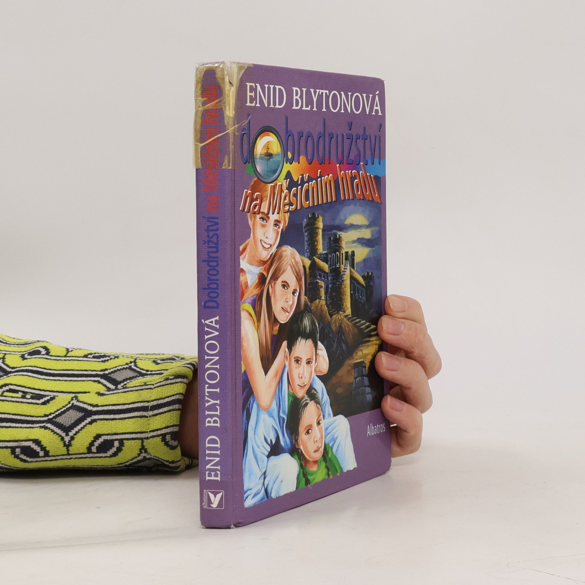 Enid Blyton Dobrodružství na Měsíčním hradu