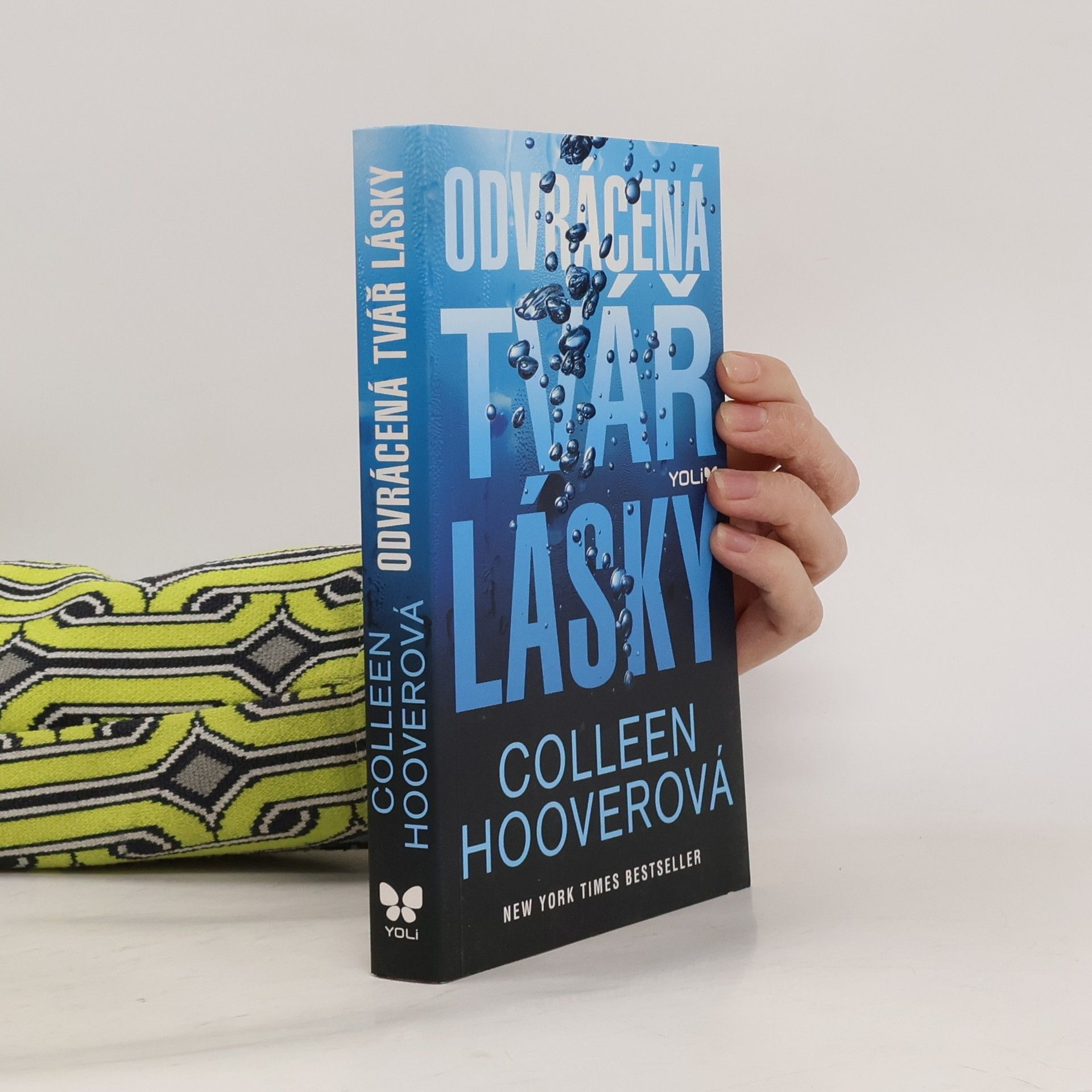 Colleen Hoover Odvrácená tvář lásky