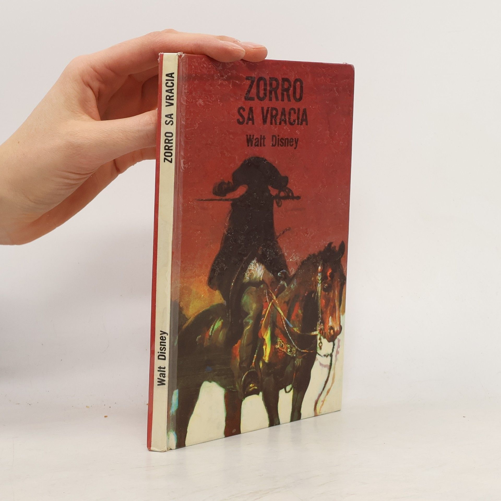 Walt Disney Zorro sa vracia