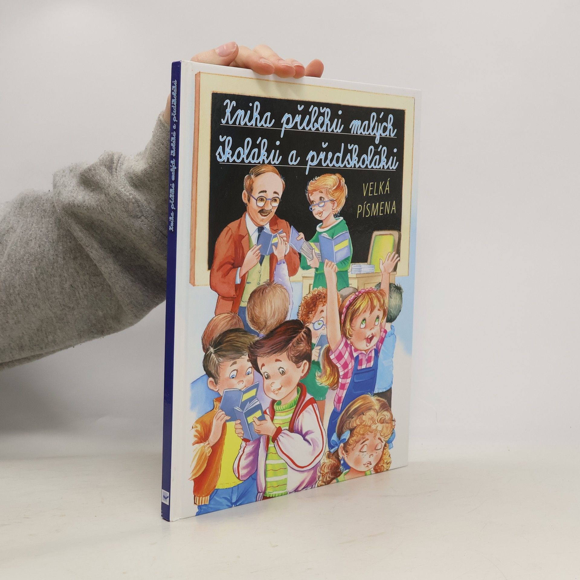 Carlos Busquets Kniha příběhů malých školáků a předškoláků. Učím se číst