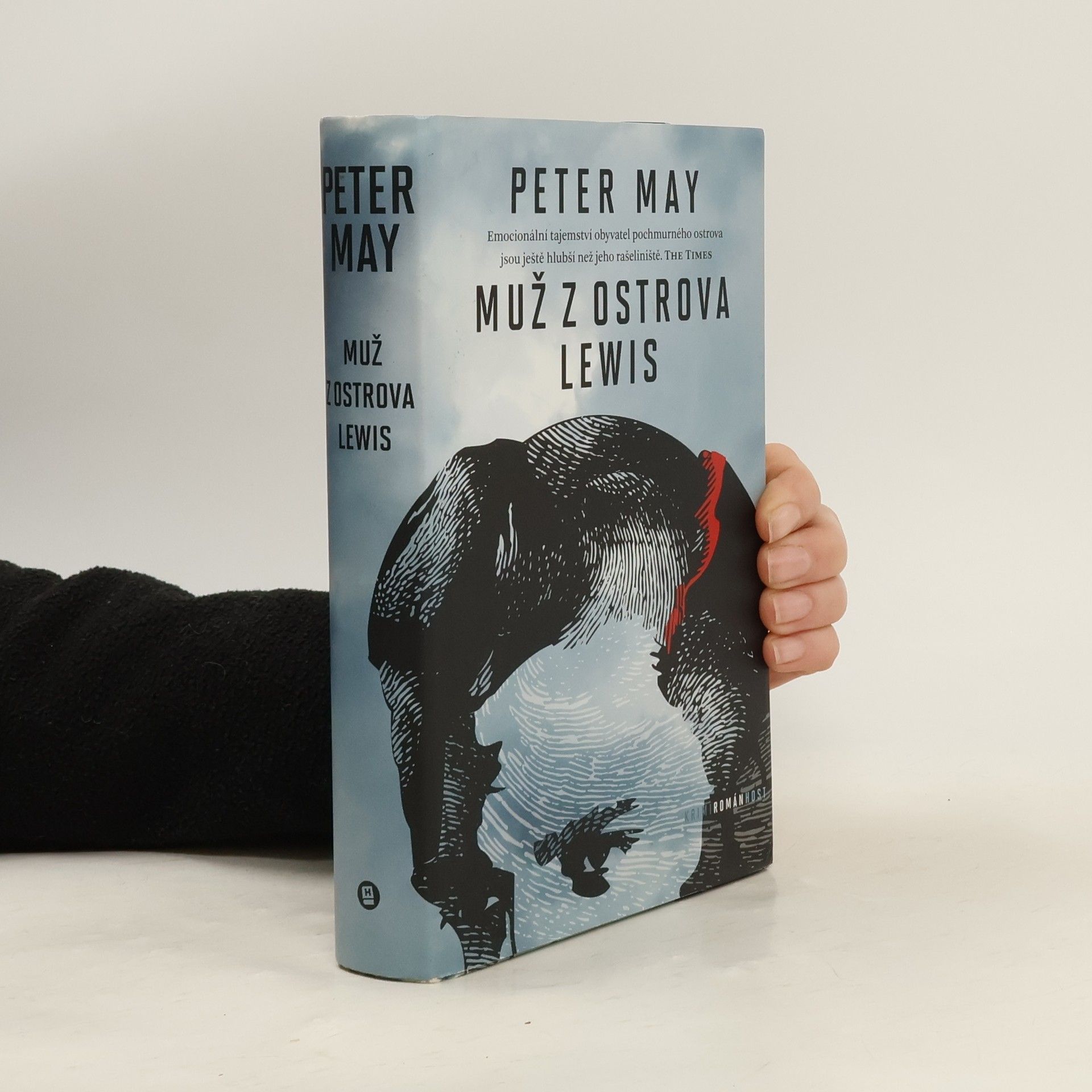 Peter May Muž z ostrova Lewis