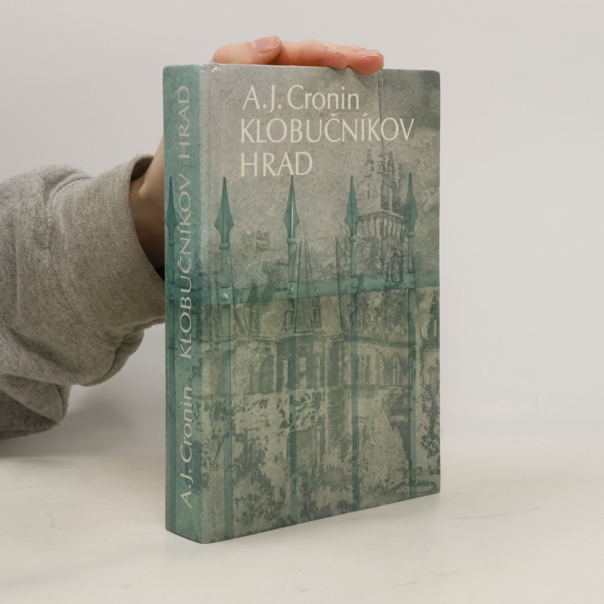 Archibald Joseph Cronin Klobučníkov hrad