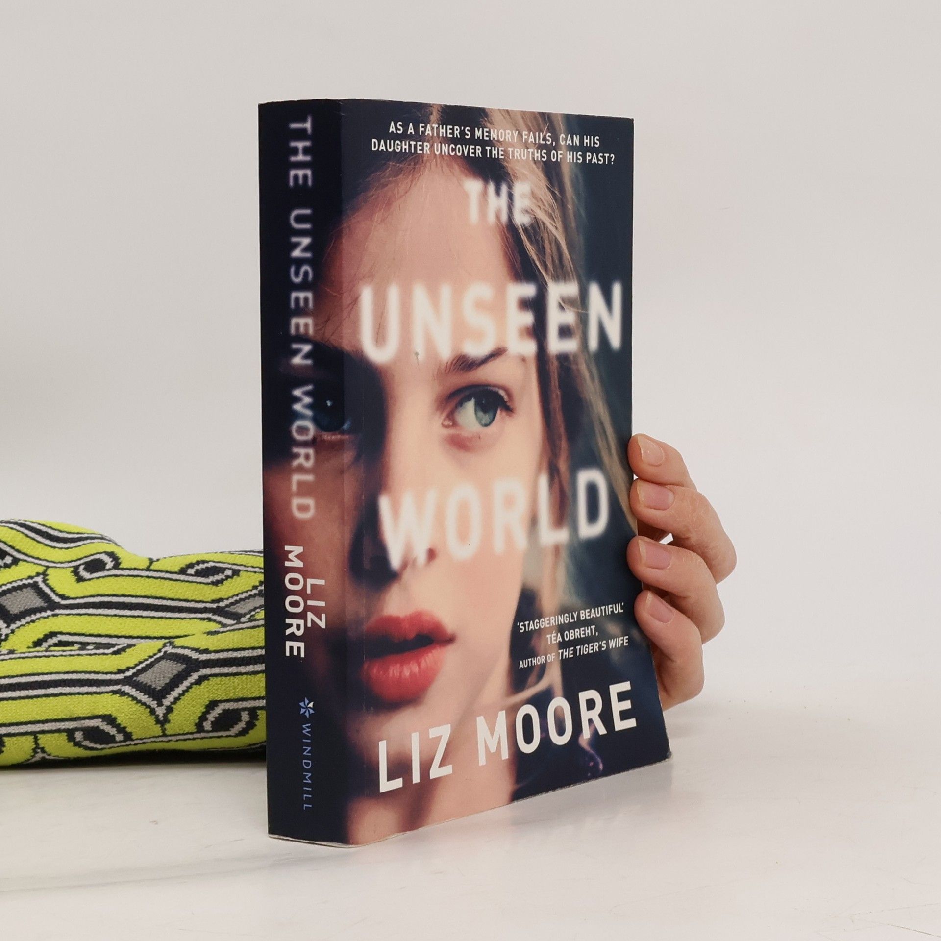 Liz Moore The Unseen World