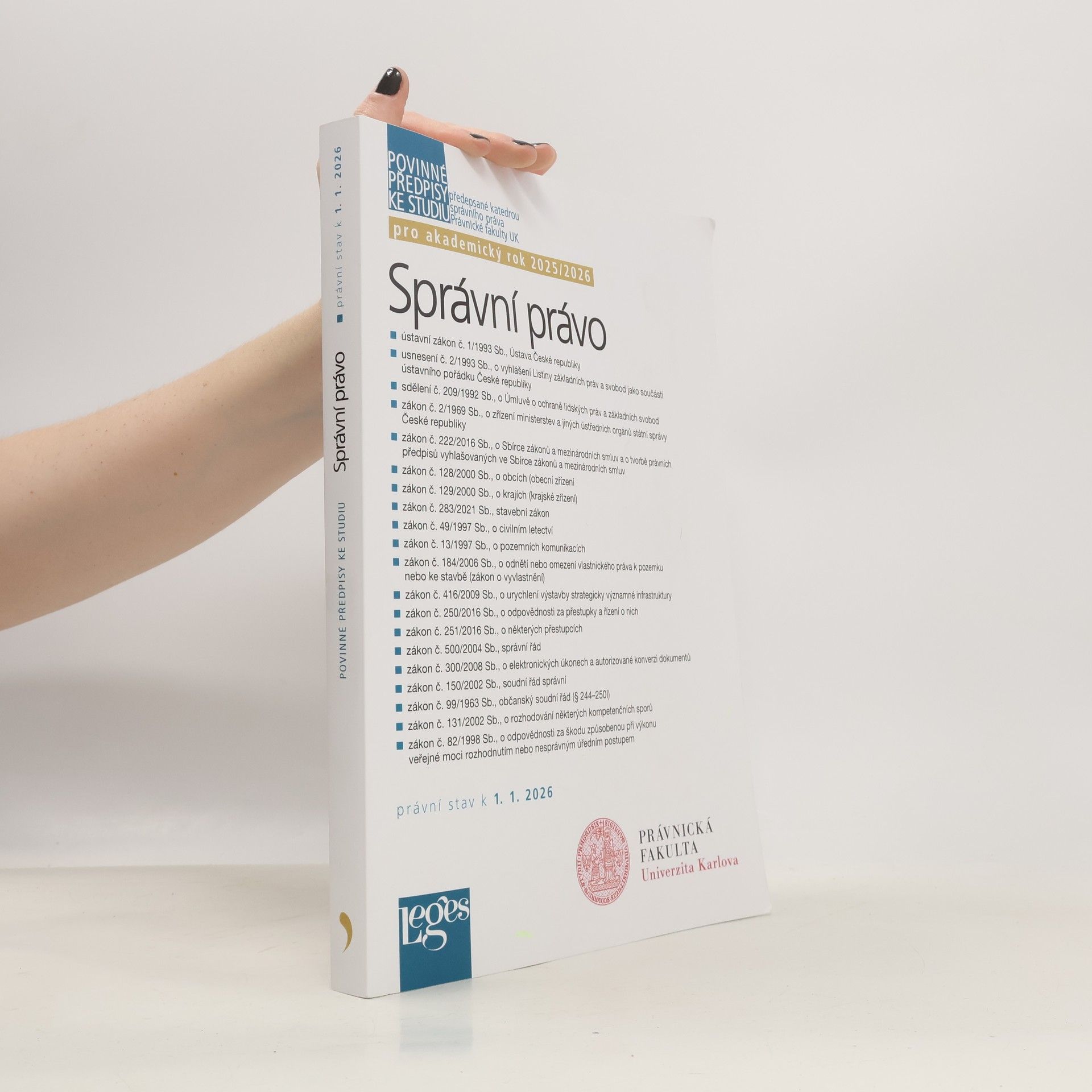 Autorenkollektiv Správní právo