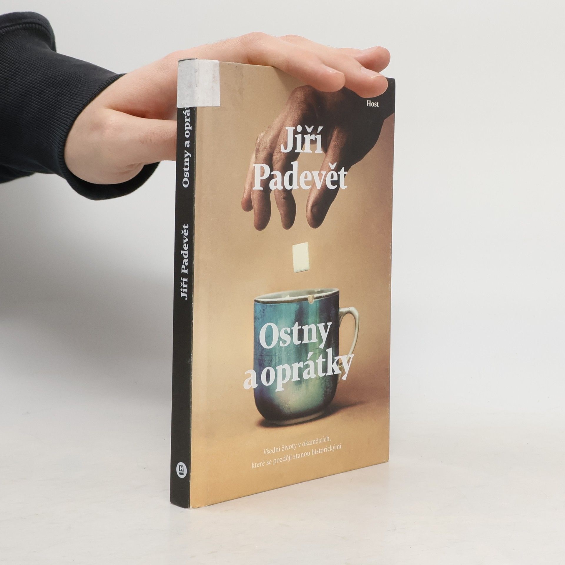 Jiří Padevět Ostny a oprátky