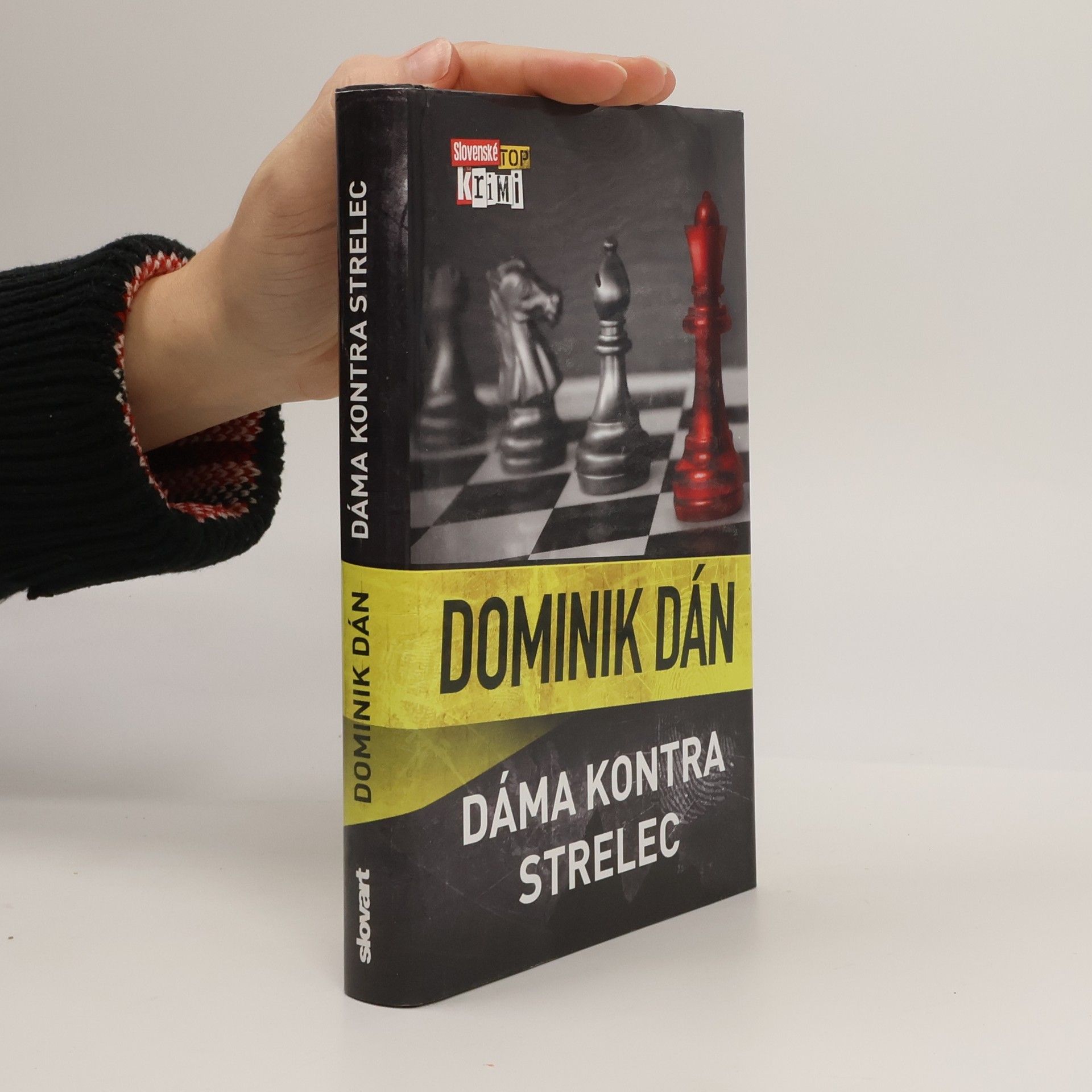 Dominik Dán Dáma kontra strelec