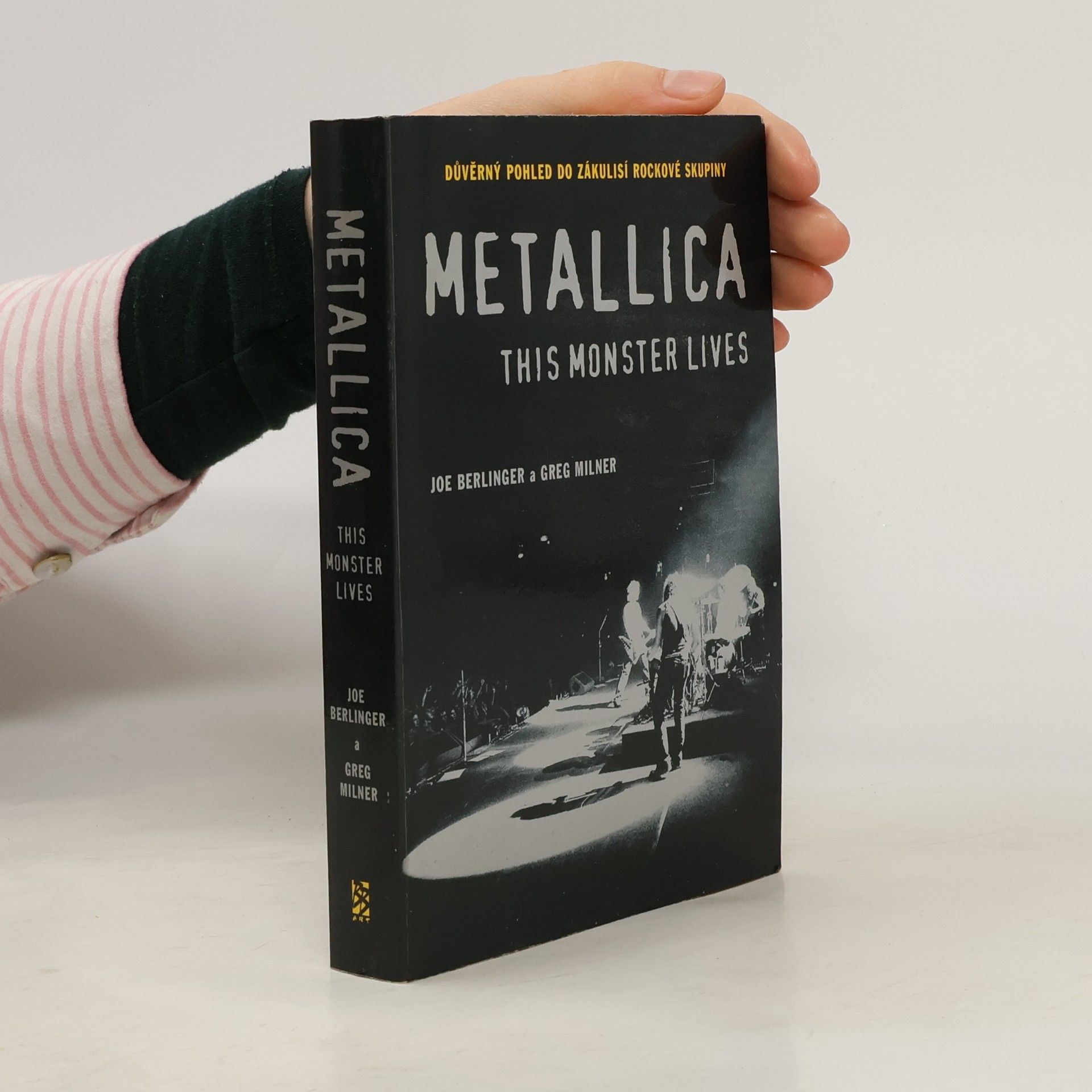 Metallica - this monster lives. Důvěrný pohled do zákulisí rockové skupiny