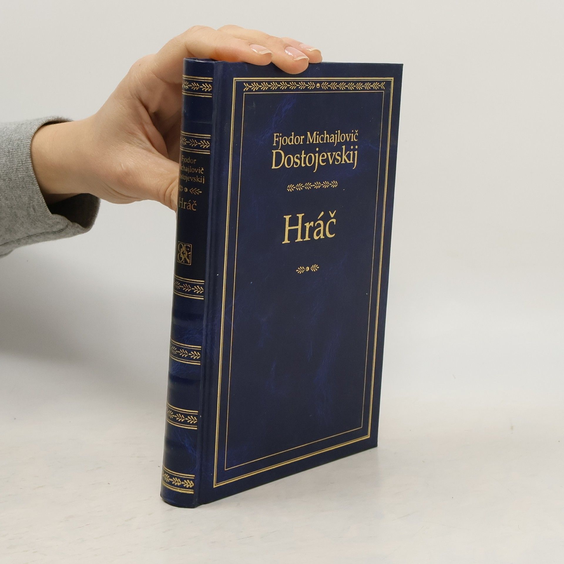 Hráč. Věčný manžel. Nemilá příhoda