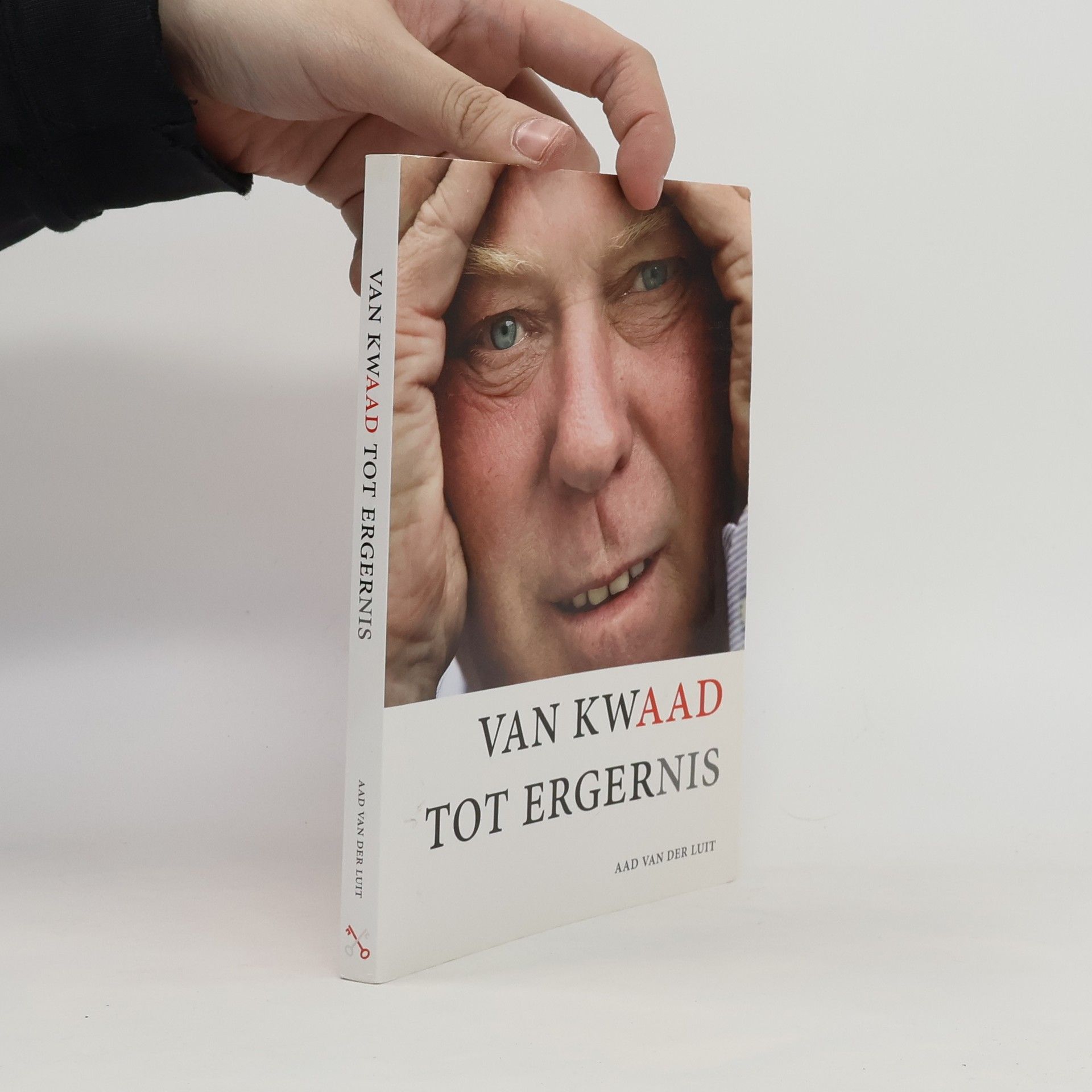 Aad van der Luit Van kwaad tot ergernis