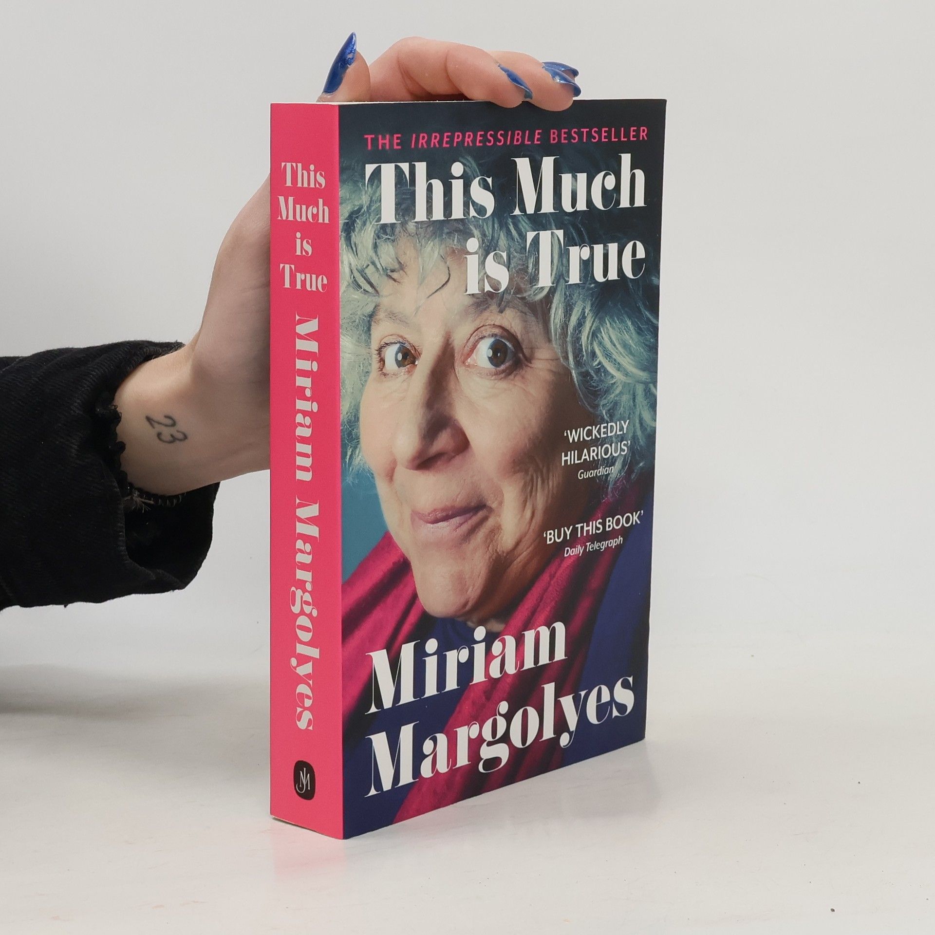 Collectif d'auteurs This Much Is True