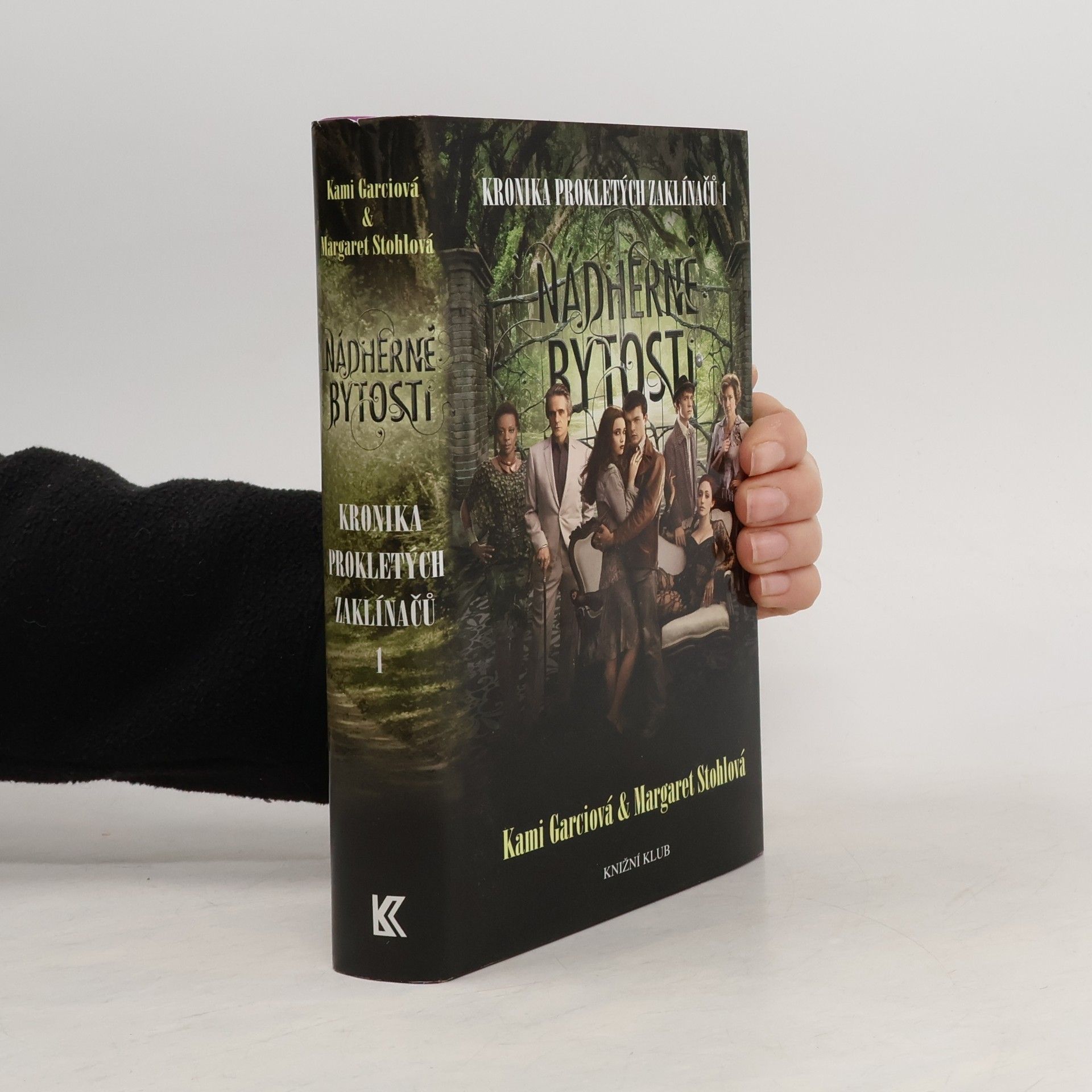 Kami Garcia Kronika prokletých zaklínačů 1. Nádherné bytosti
