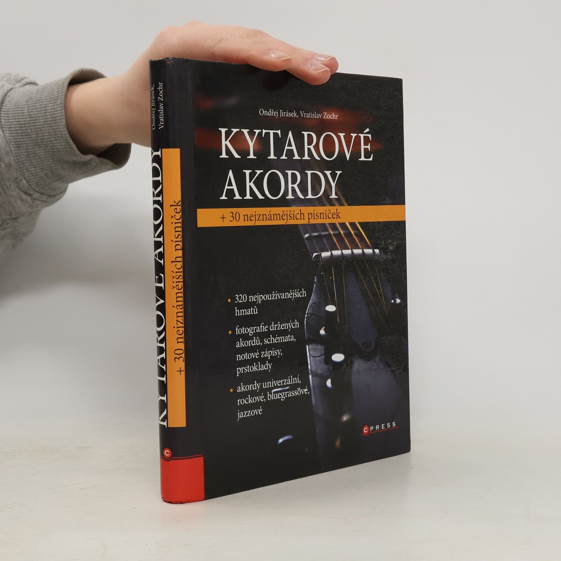 Kytarové akordy + 30 nejznámějších písniček