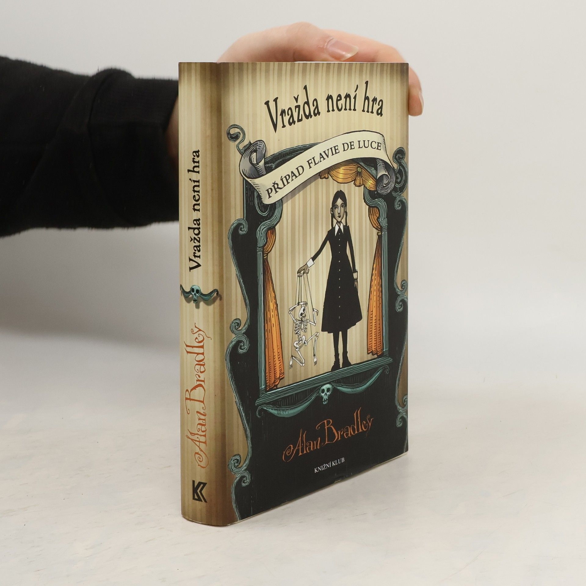 C. Alan Bradley Vražda není hra