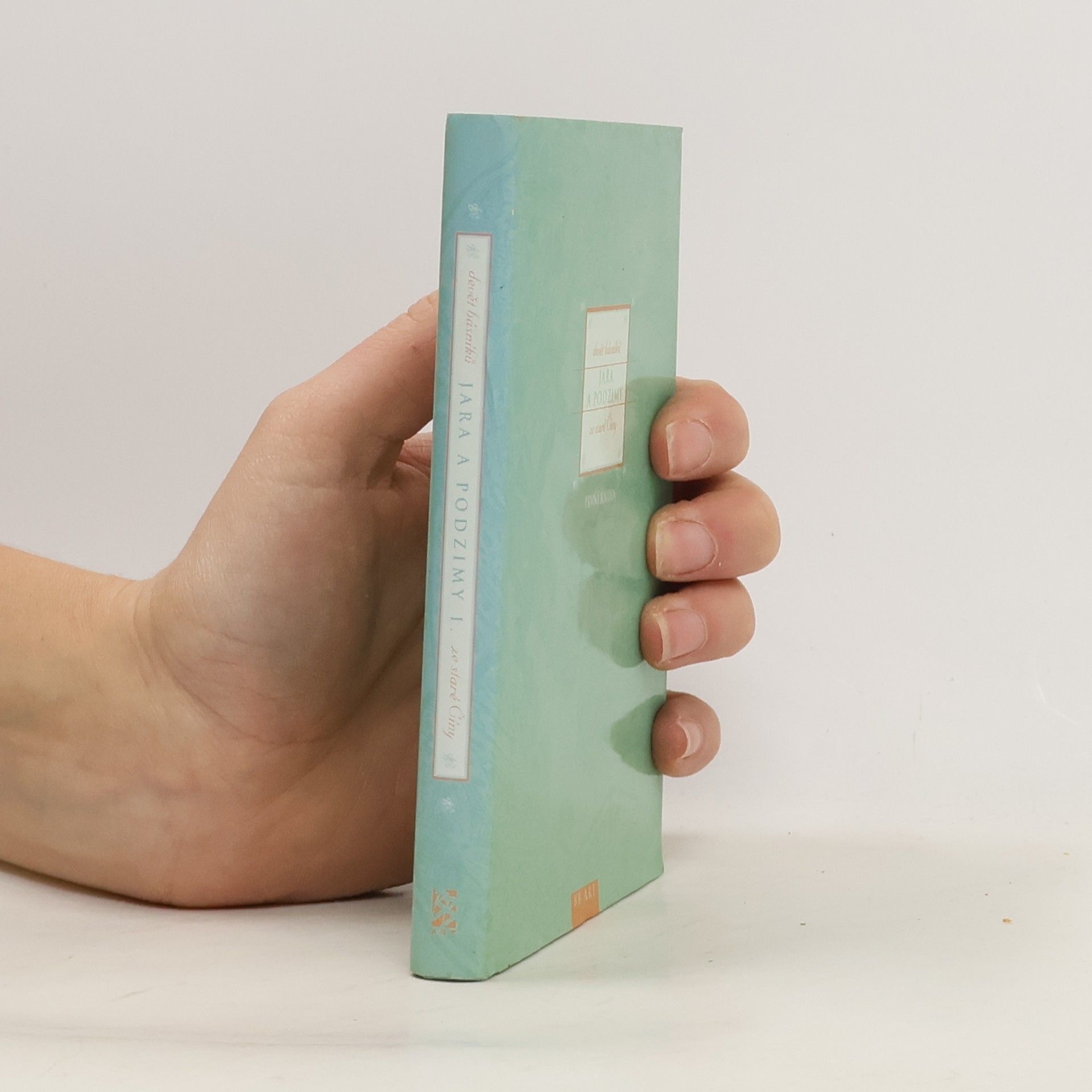 Zlata Černá Jara a podzimy. Devět básníků ze staré Číny