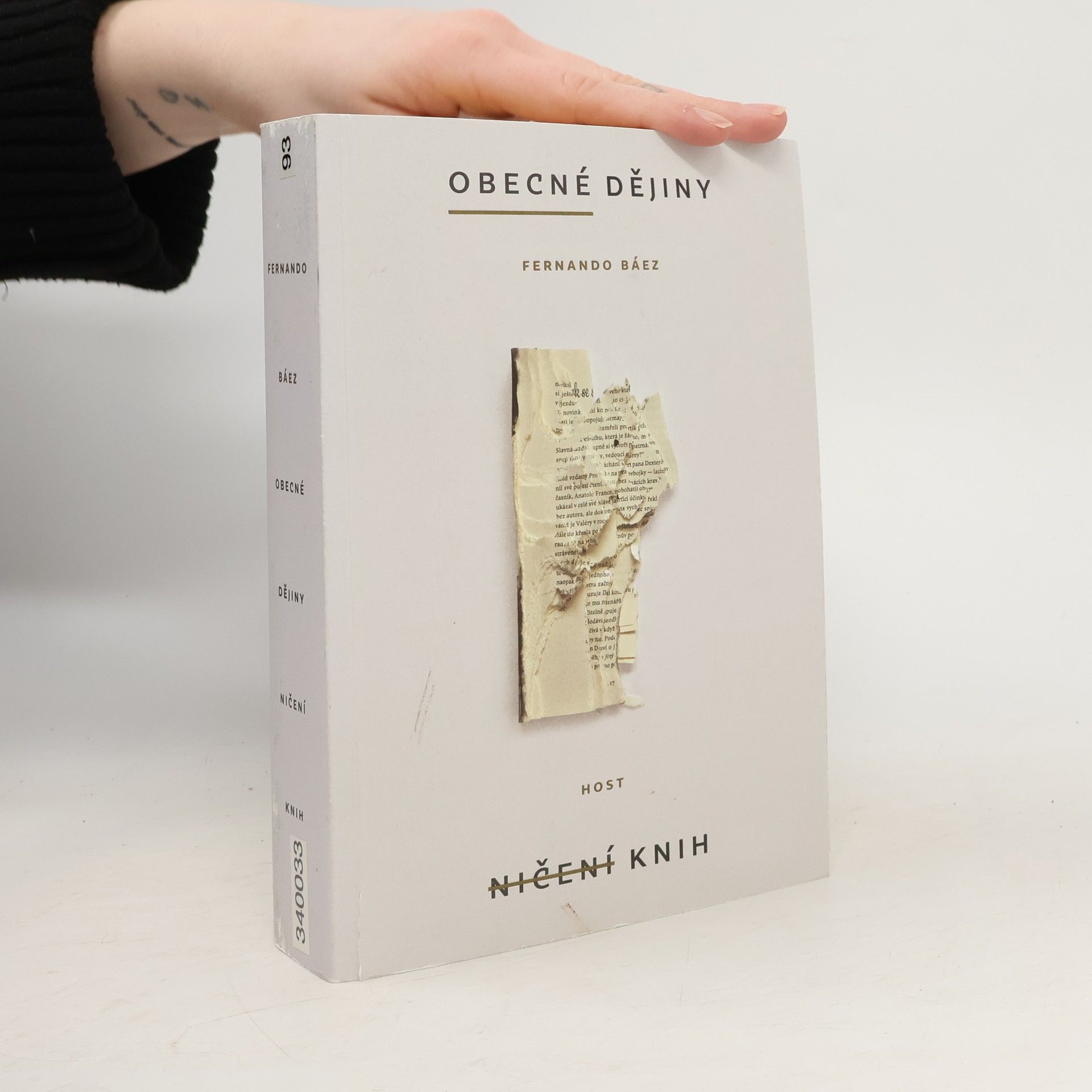 Fernando Báez Obecné dějiny ničení knih. Od sumerských tabulek po digitální éru