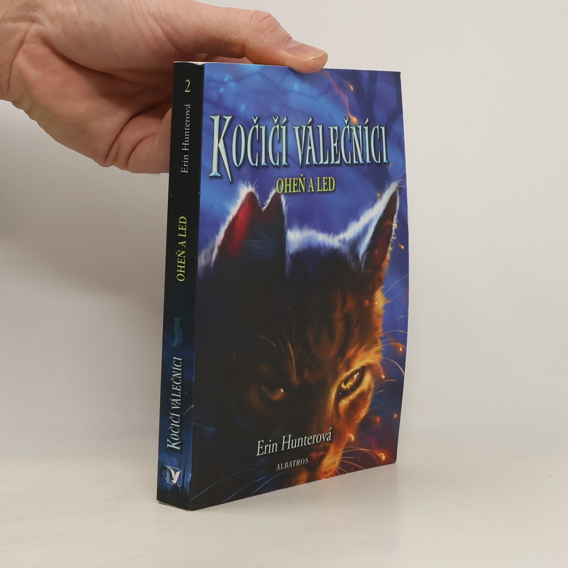 Erin Hunter Kočičí válečníci: Oheň a led