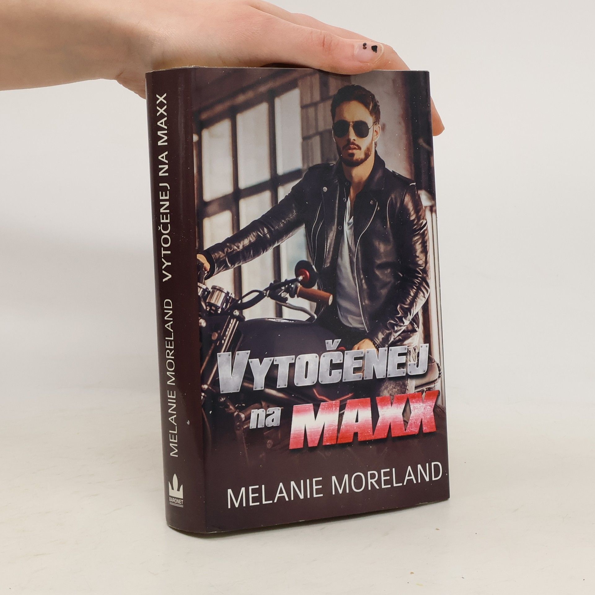 Melanie Moreland Vytočenej na Maxx