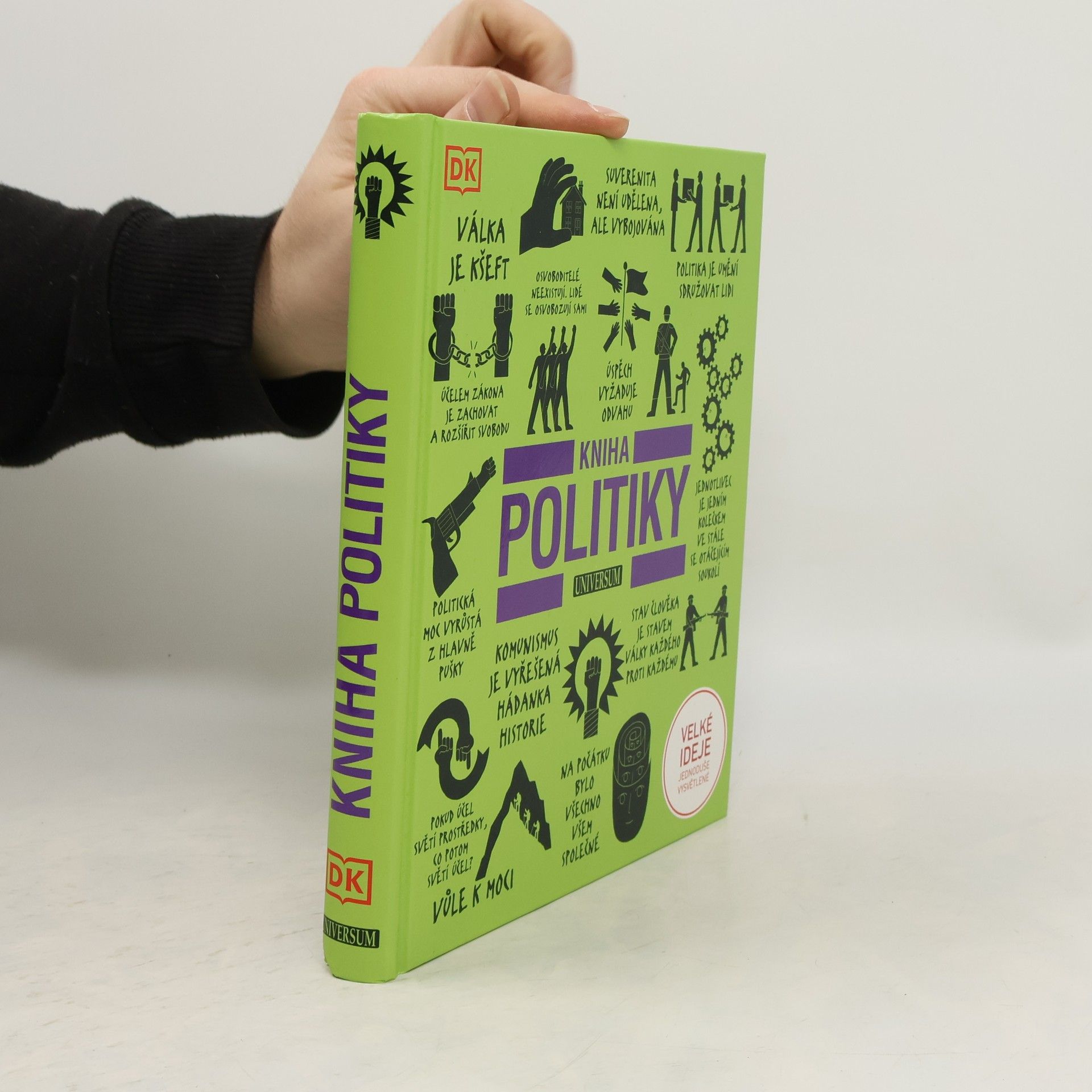 Collectif d'auteurs Kniha politiky