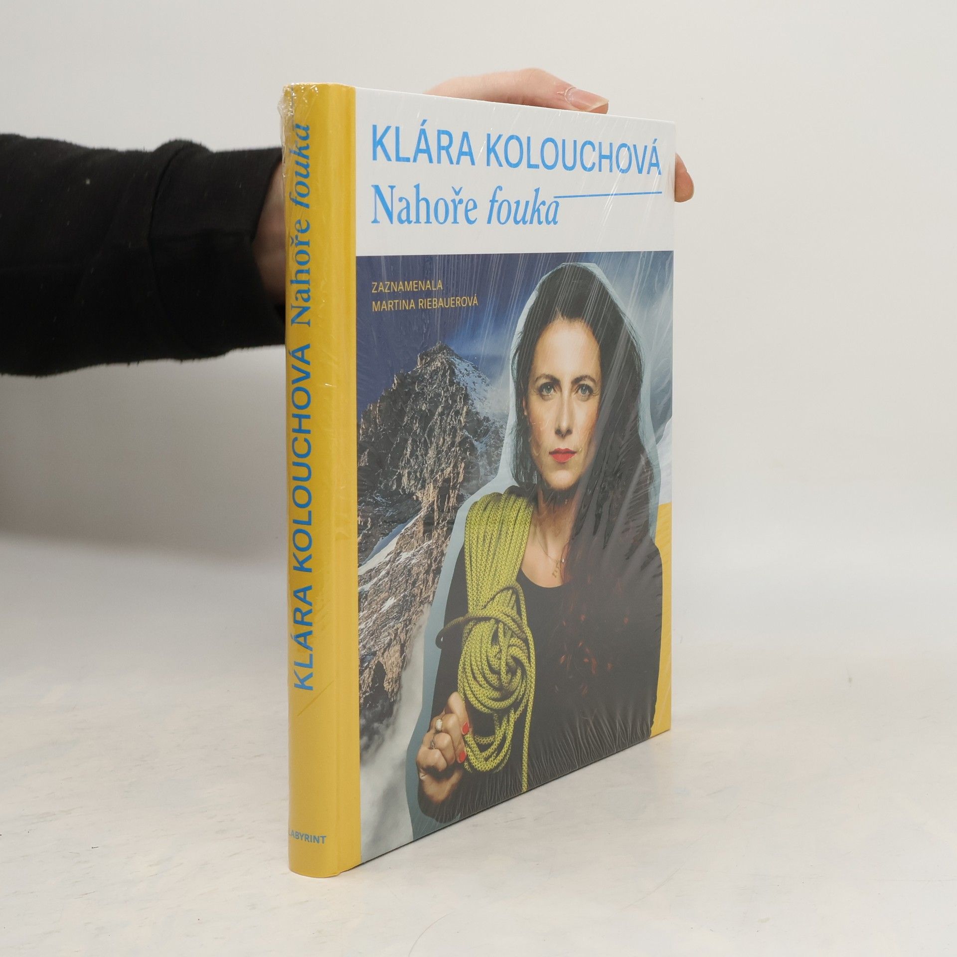 Klára Poláčková Nahoře fouká