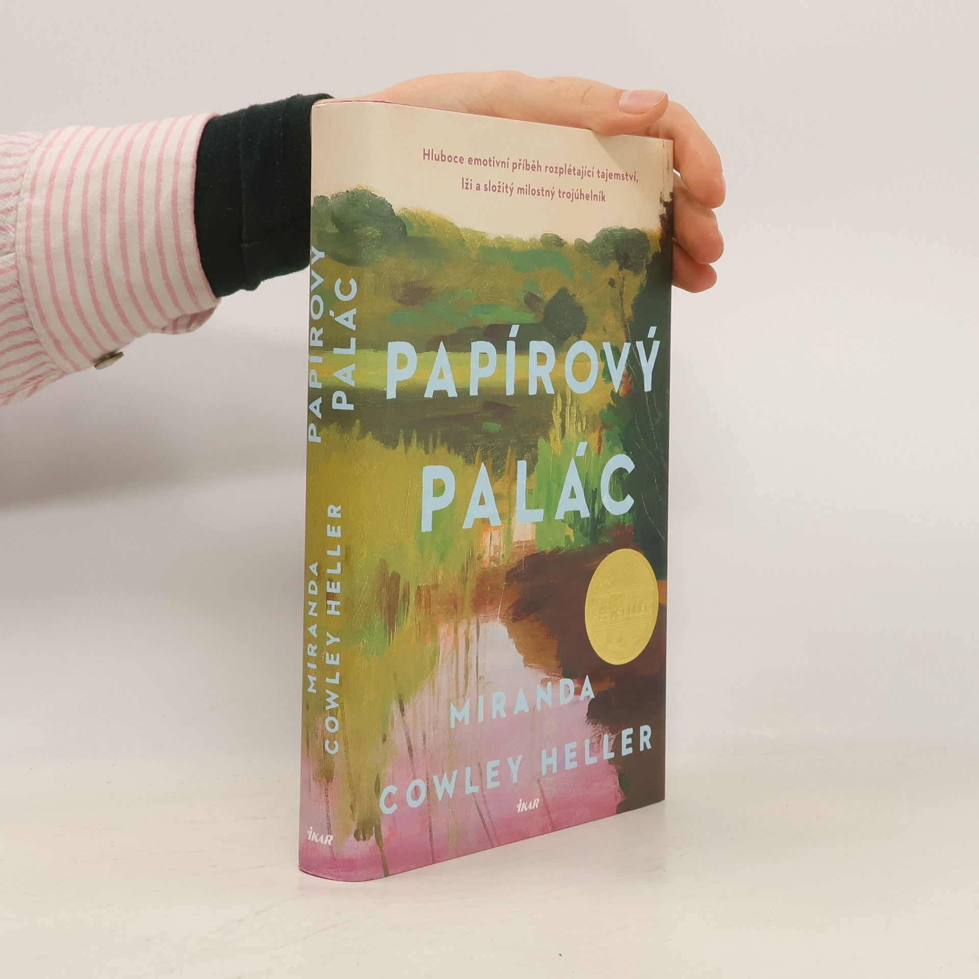 Miranda Cowley Heller Papírový palác