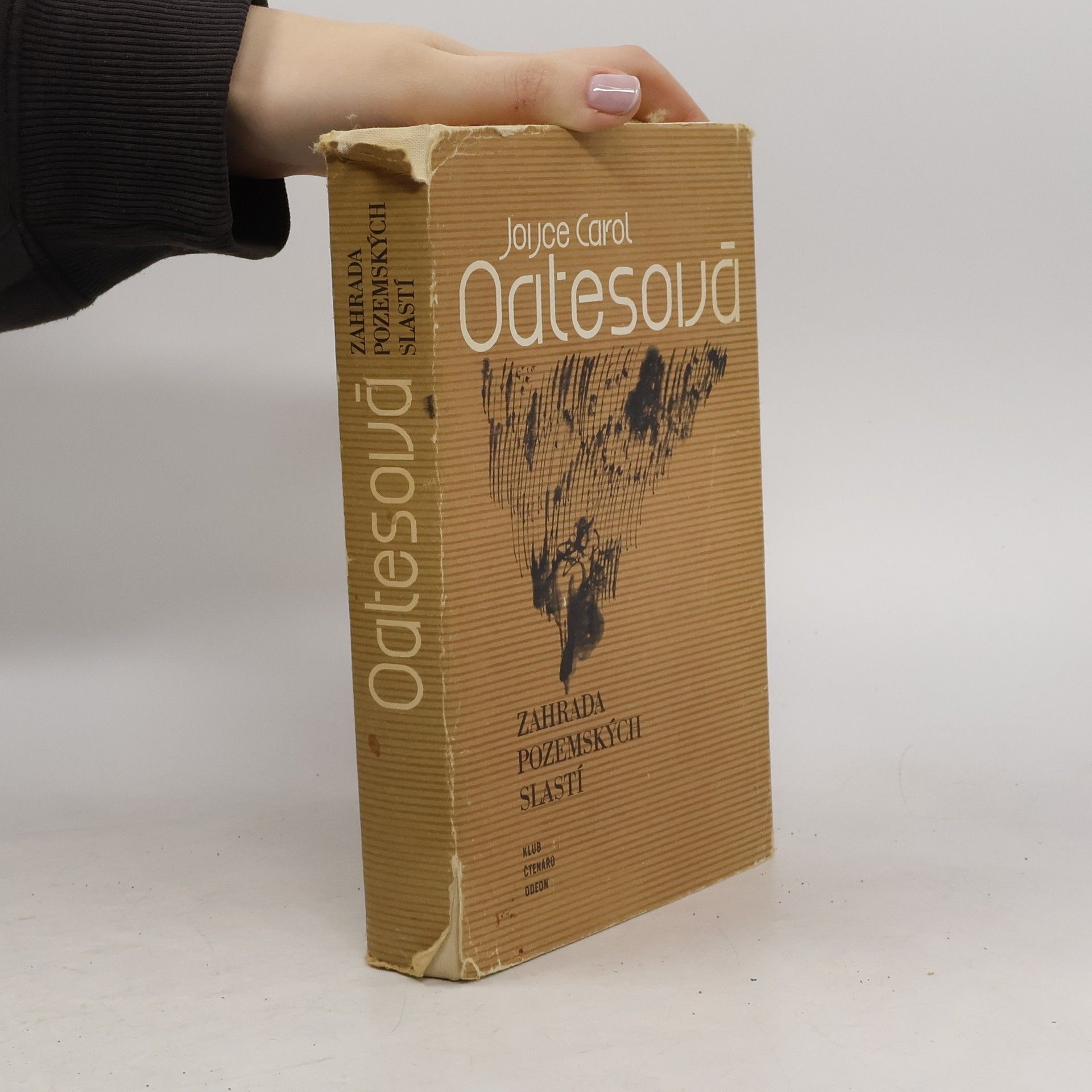 Joyce Carol Oates Zahrada pozemských slastí