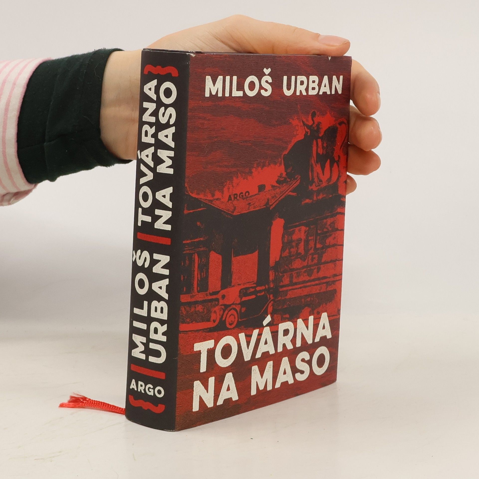Miloš Urban Továrna na maso