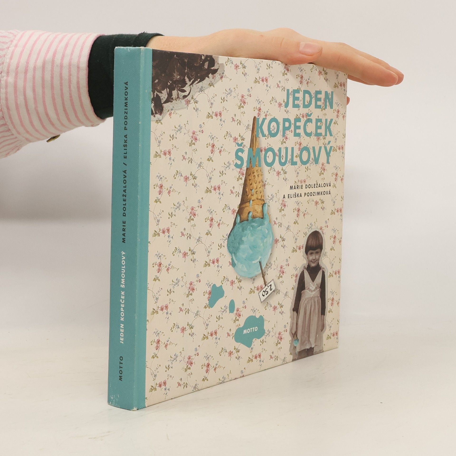 Marie Doležalová Jeden kopeček šmoulový