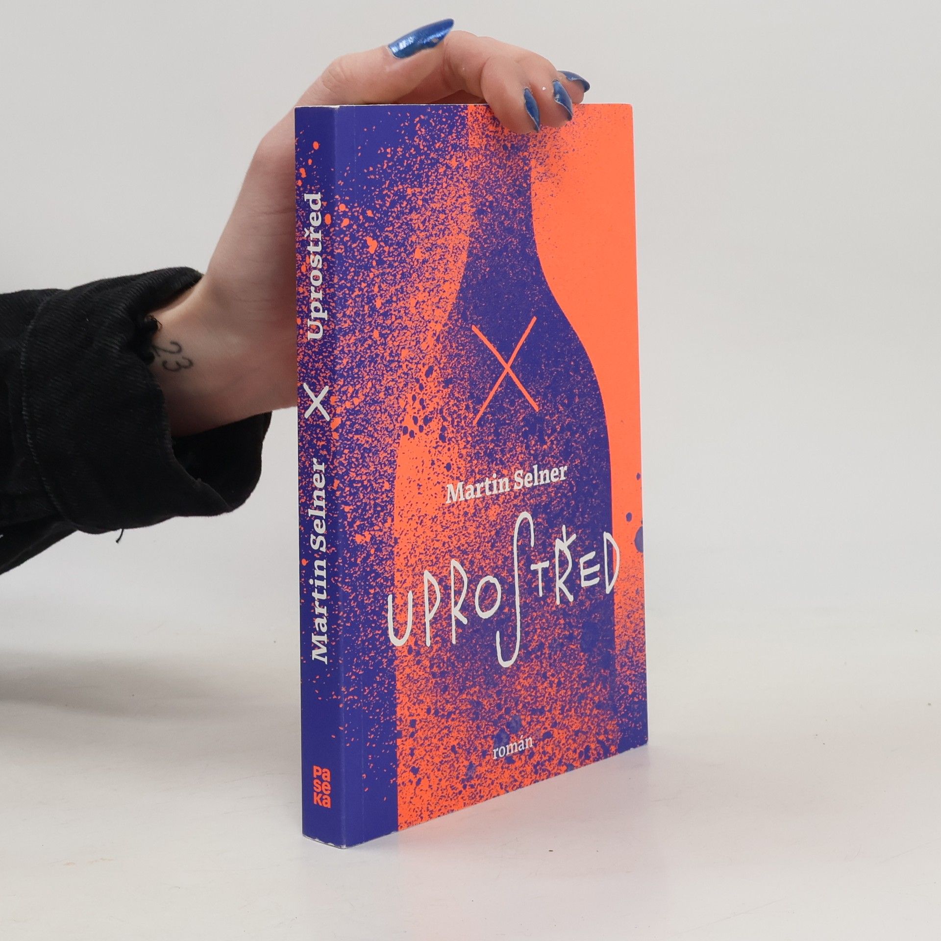 Martin Selner Uprostřed