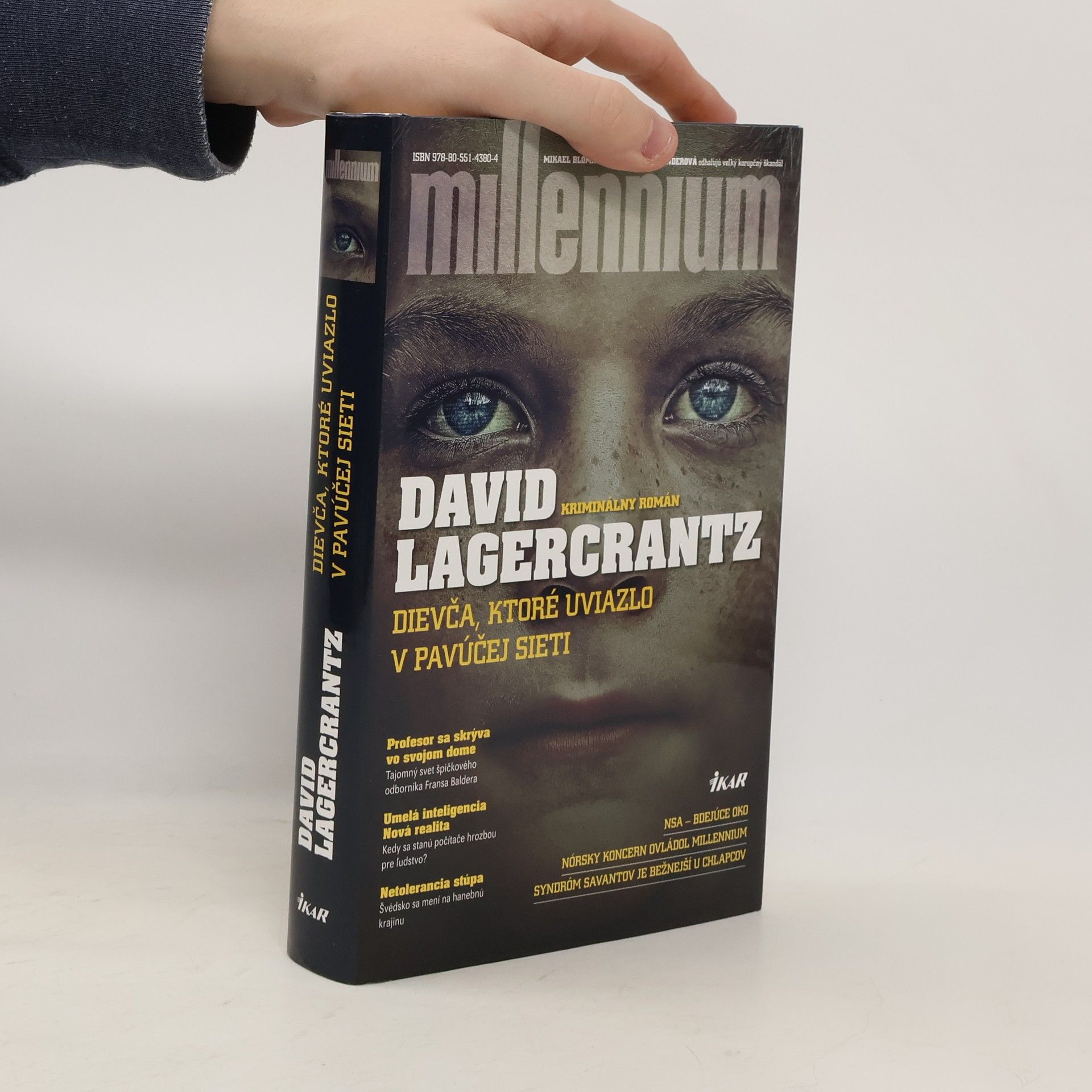 David Lagercrantz Dievča, ktoré uviazlo v pavúčej sieti