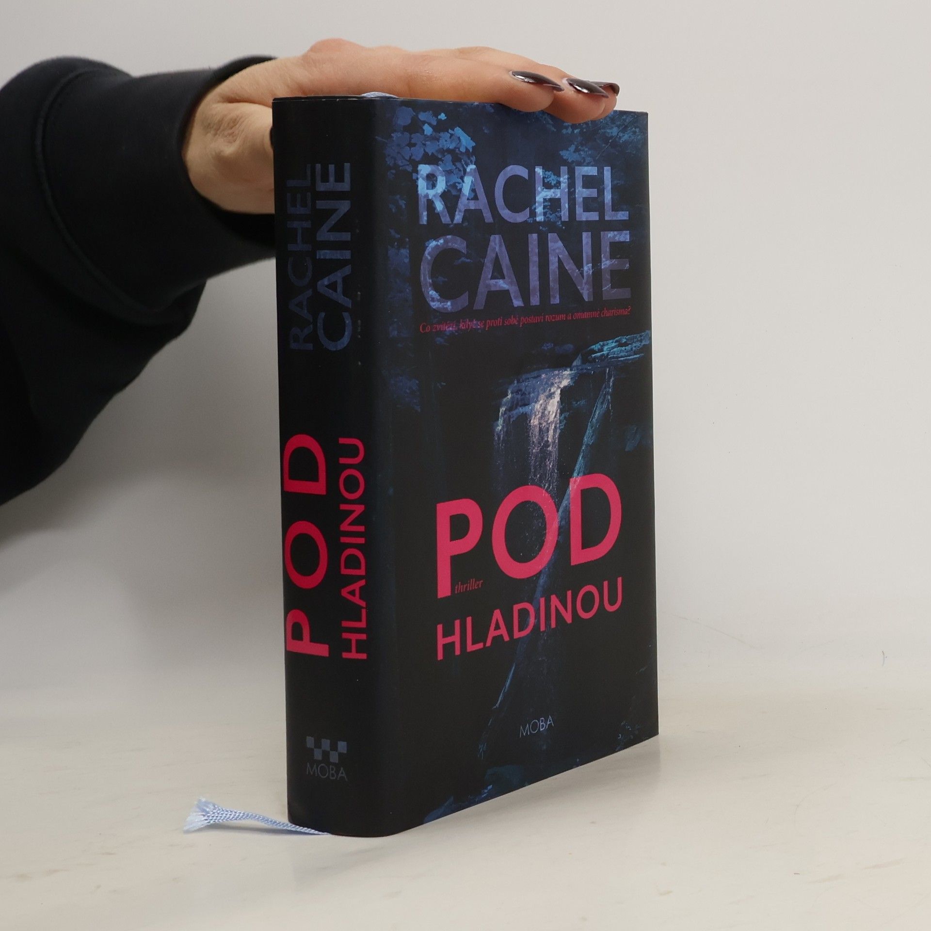 Rachel Caine Pod hladinou
