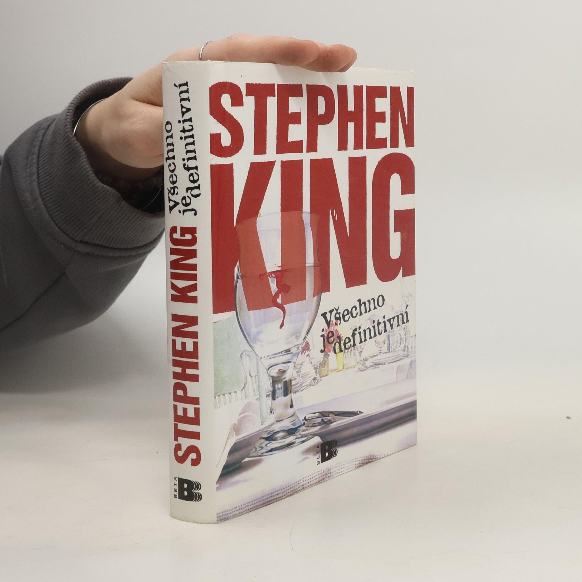 Stephen King Všechno je definitivní