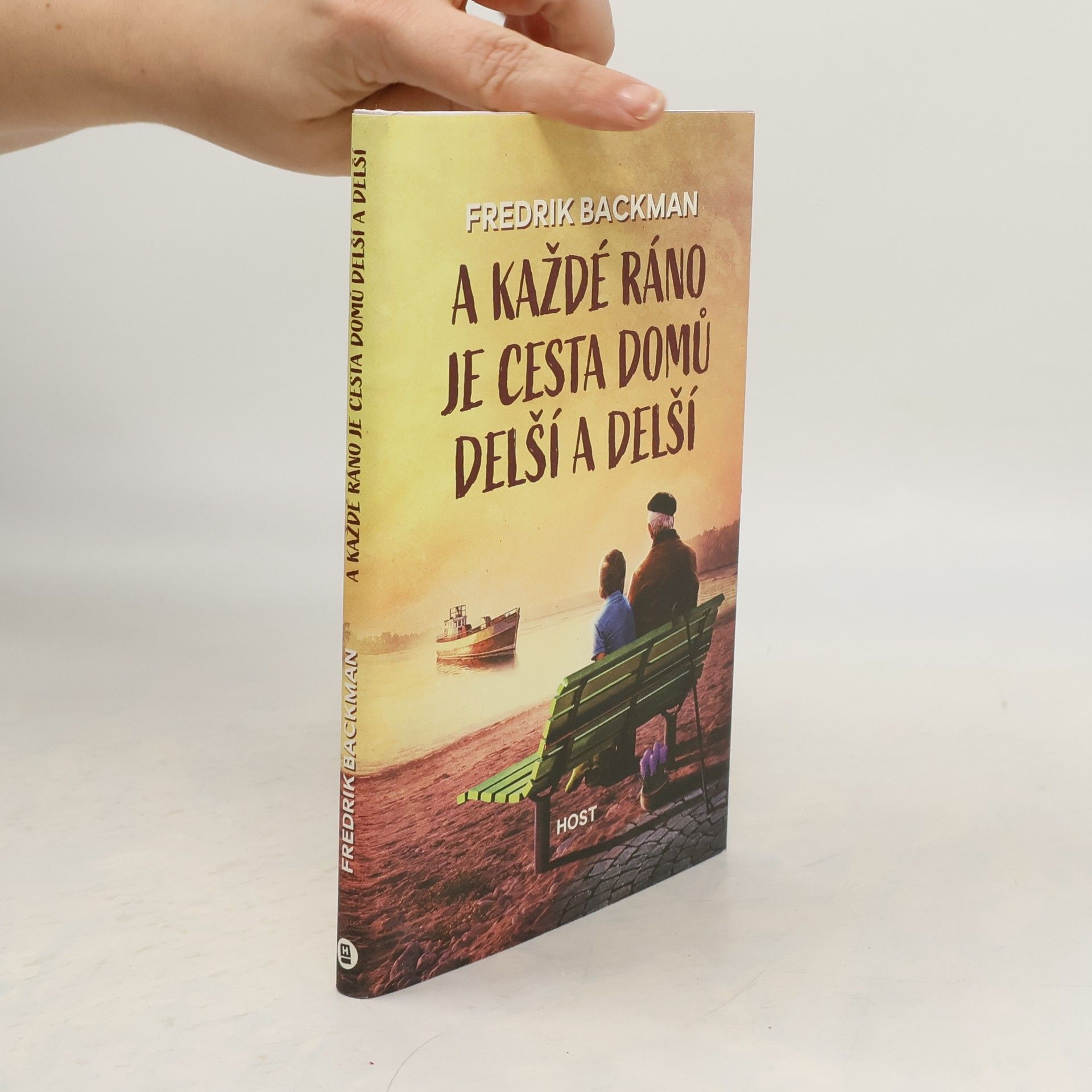 A každé ráno je cesta domů delší a delší