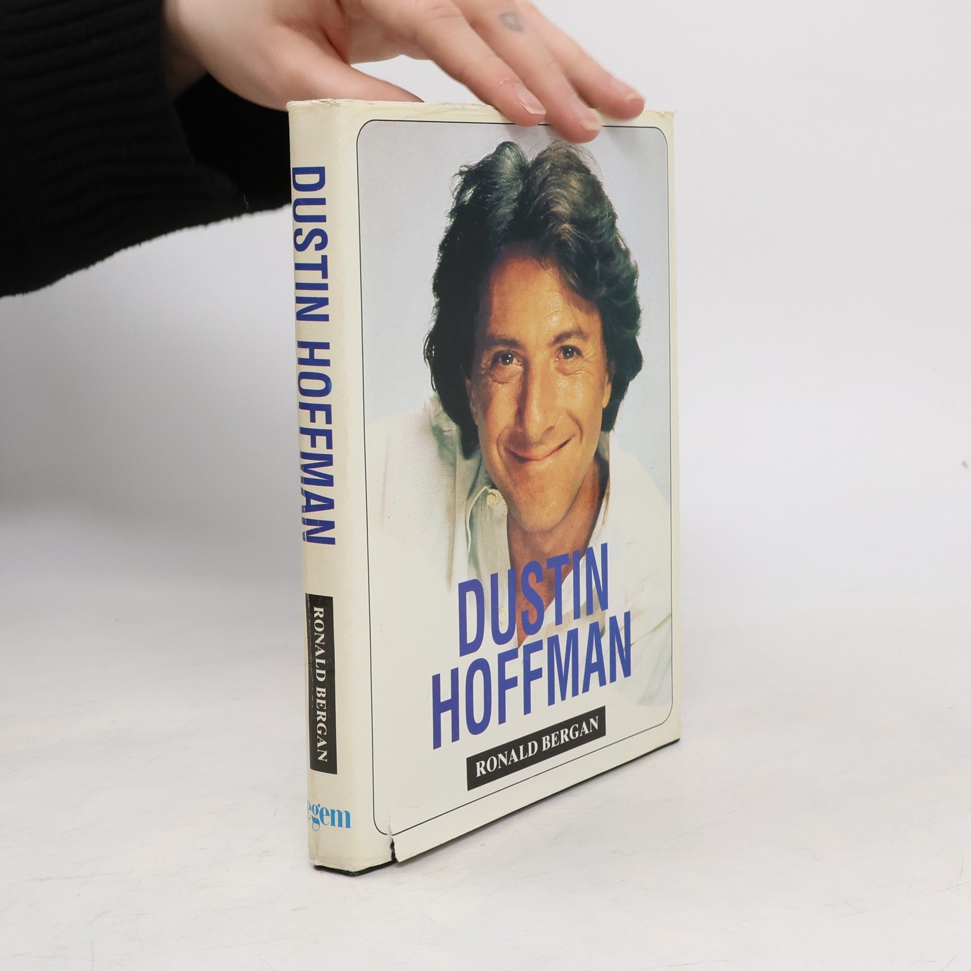 Ronald Bergan Dustin Hoffman