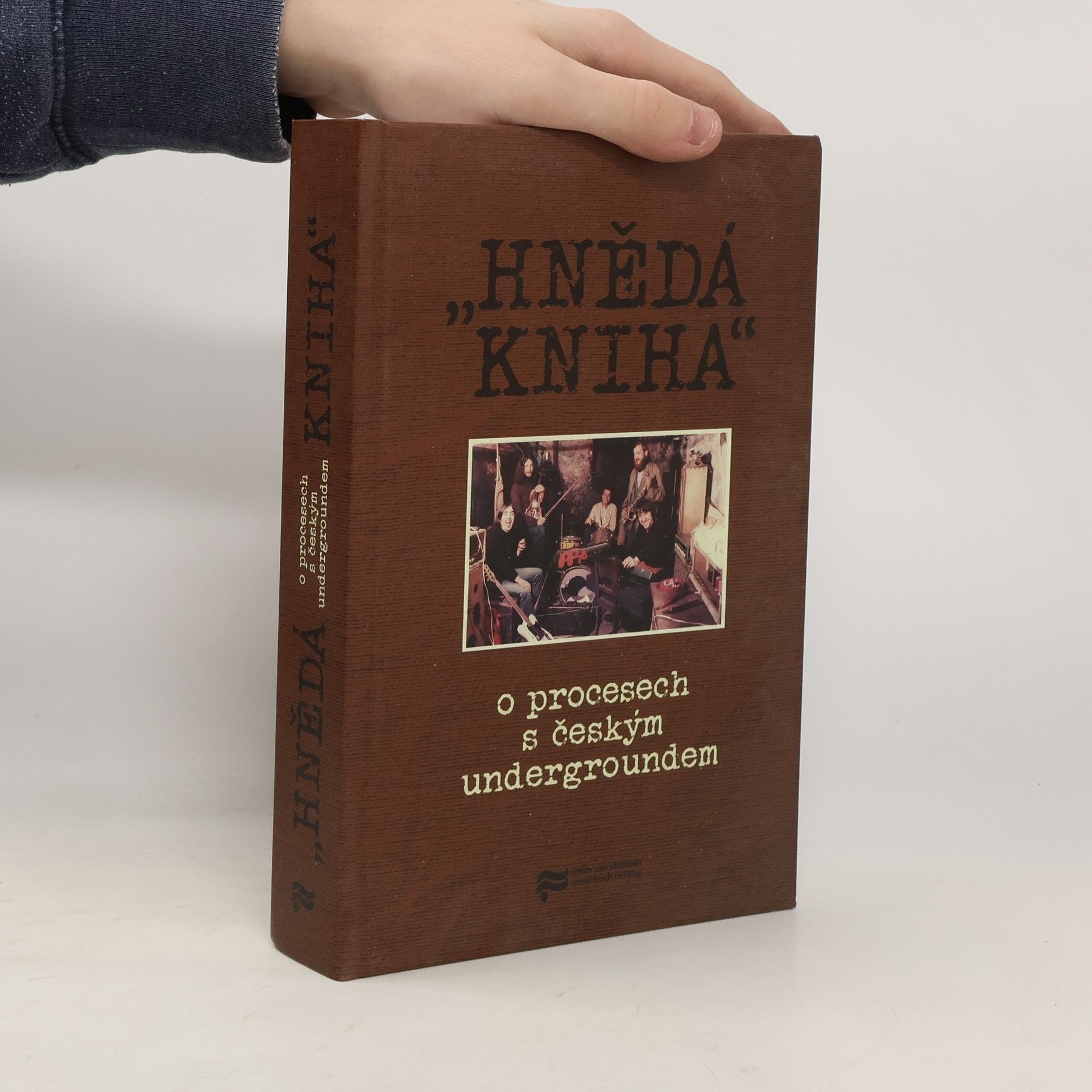 Martin Machovec "Hnědá kniha" o procesech s českým undergroundem