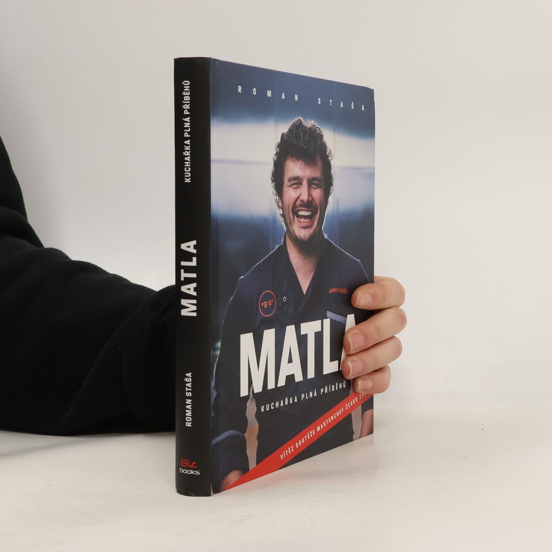 Roman Staša Matla : kuchařka plná příběhů