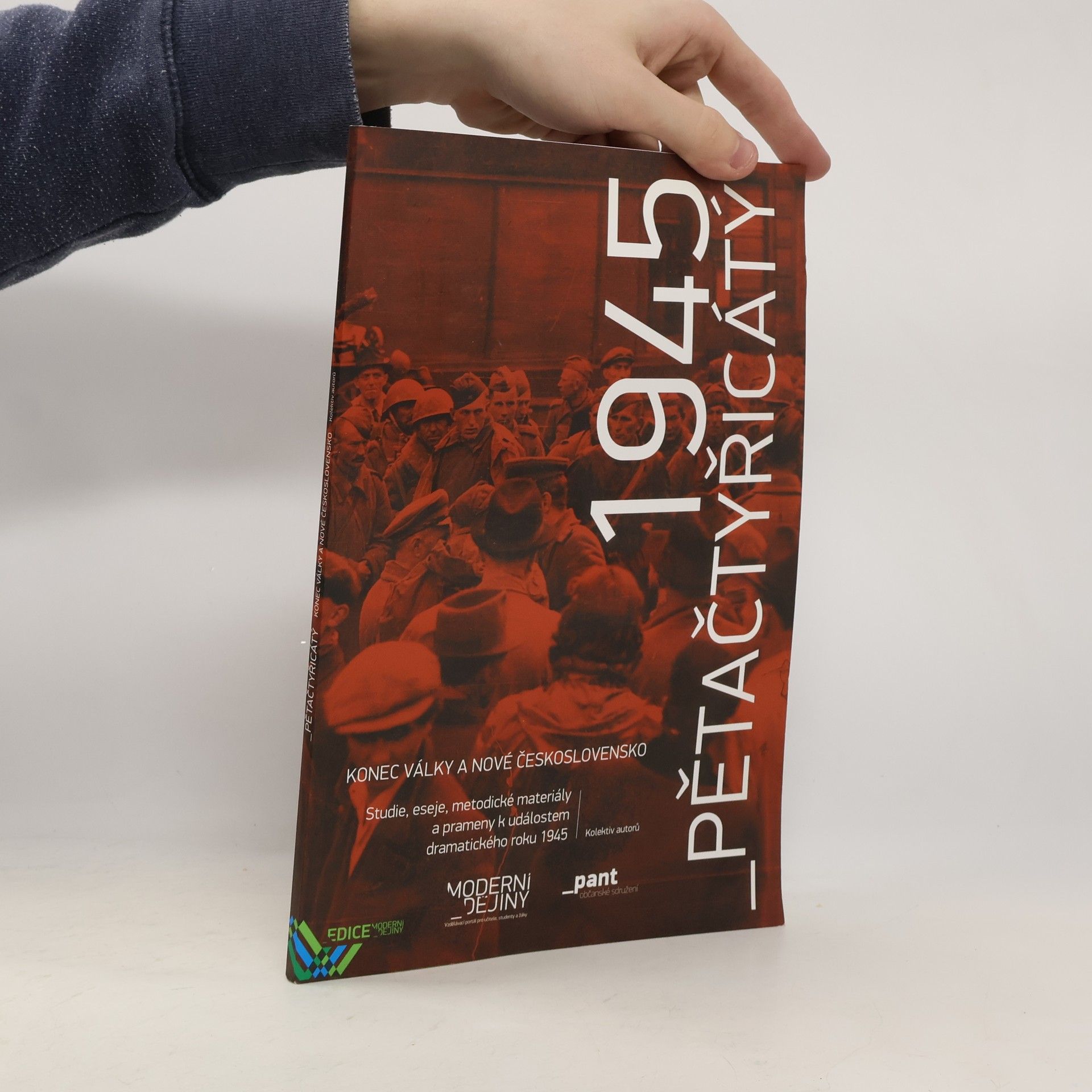 Various authors Pětačtyřicátý