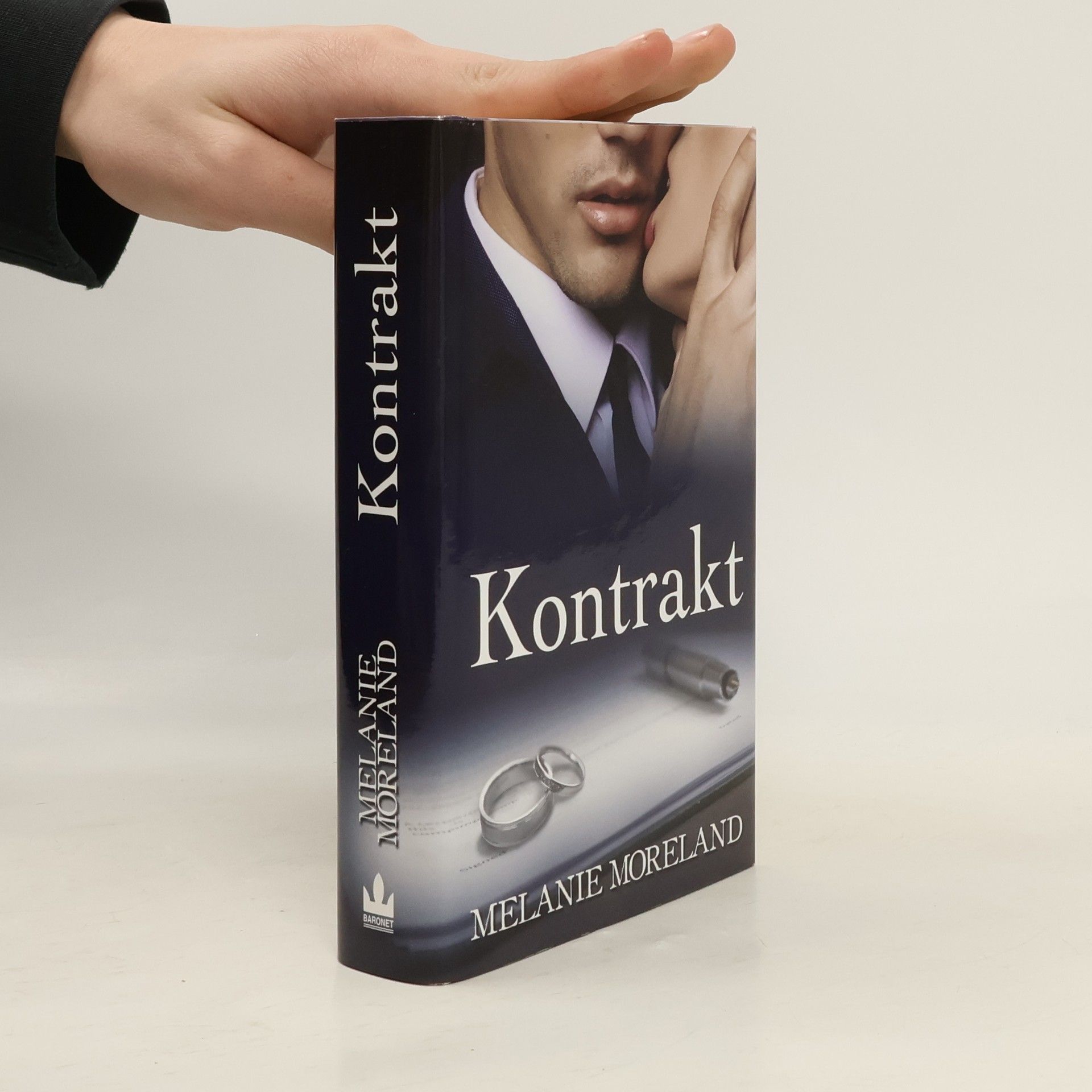 Zuzana Selementová Kontrakt