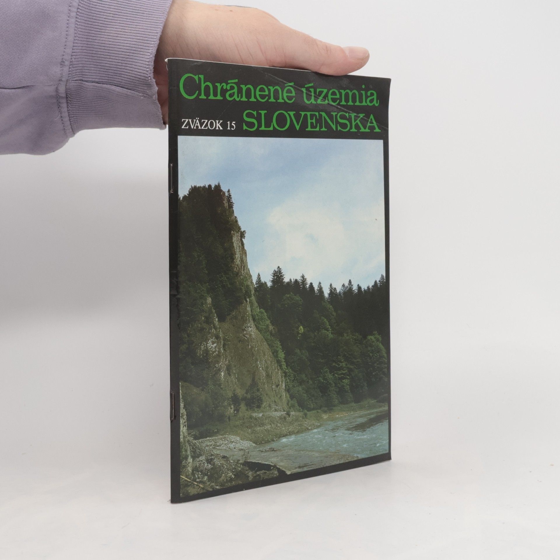 Chránené územia Slovenska. Zväzok 15
