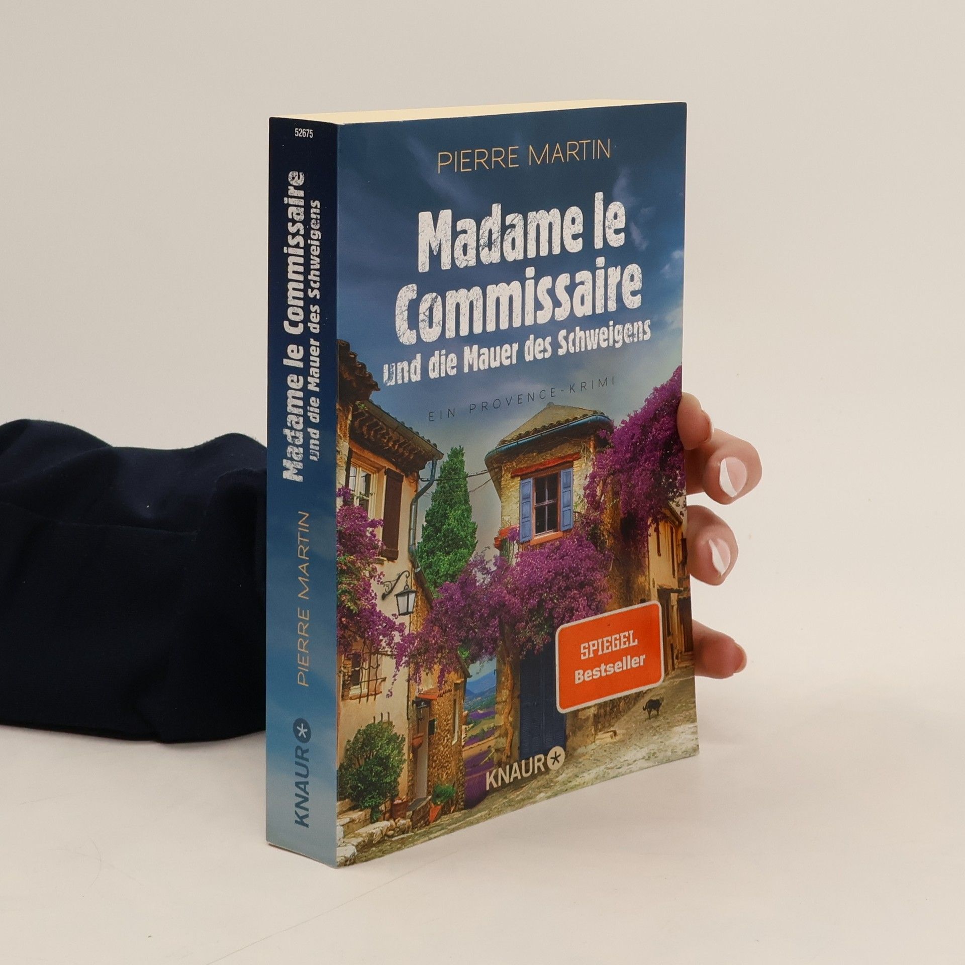 Pierre Martin Madame le Commissaire und die Mauer des Schweigens