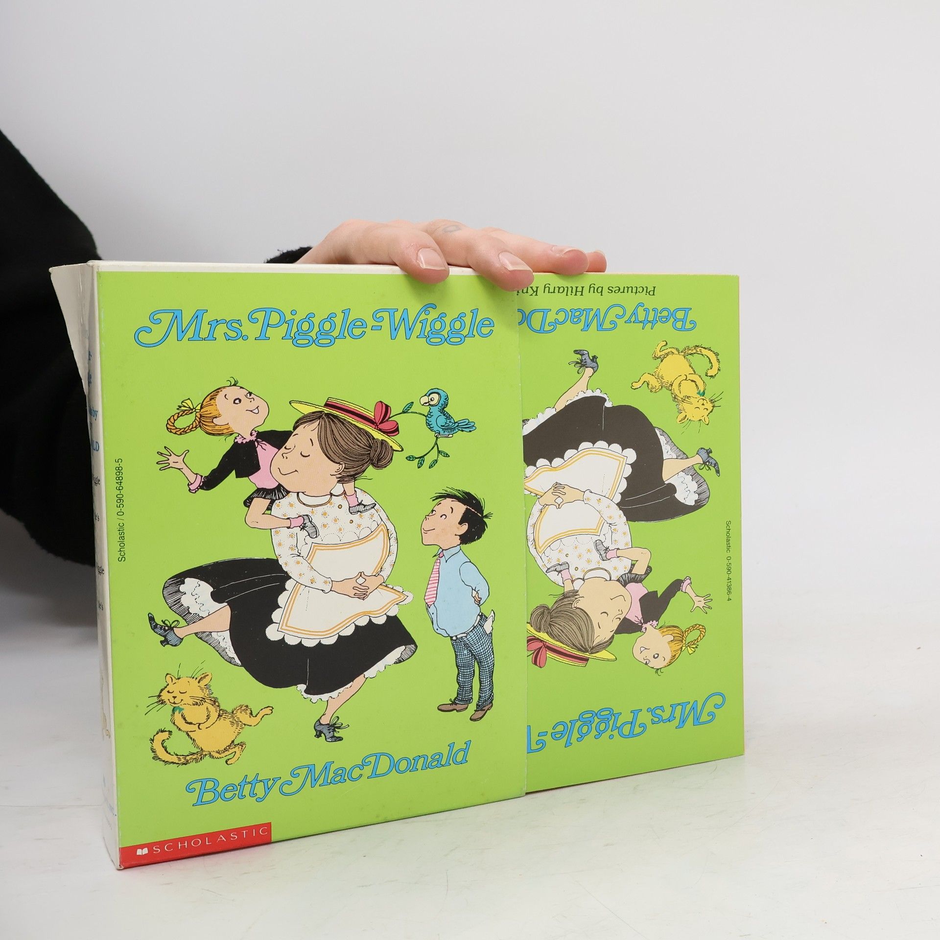 Betty MacDonald Mrs. Piggle-Wiggle. Mrs. Piggle-Wiggle's Magic. Hello, Mrs. Piggle-Wiggle. Mrs. Piggle-Wiggle's Farm