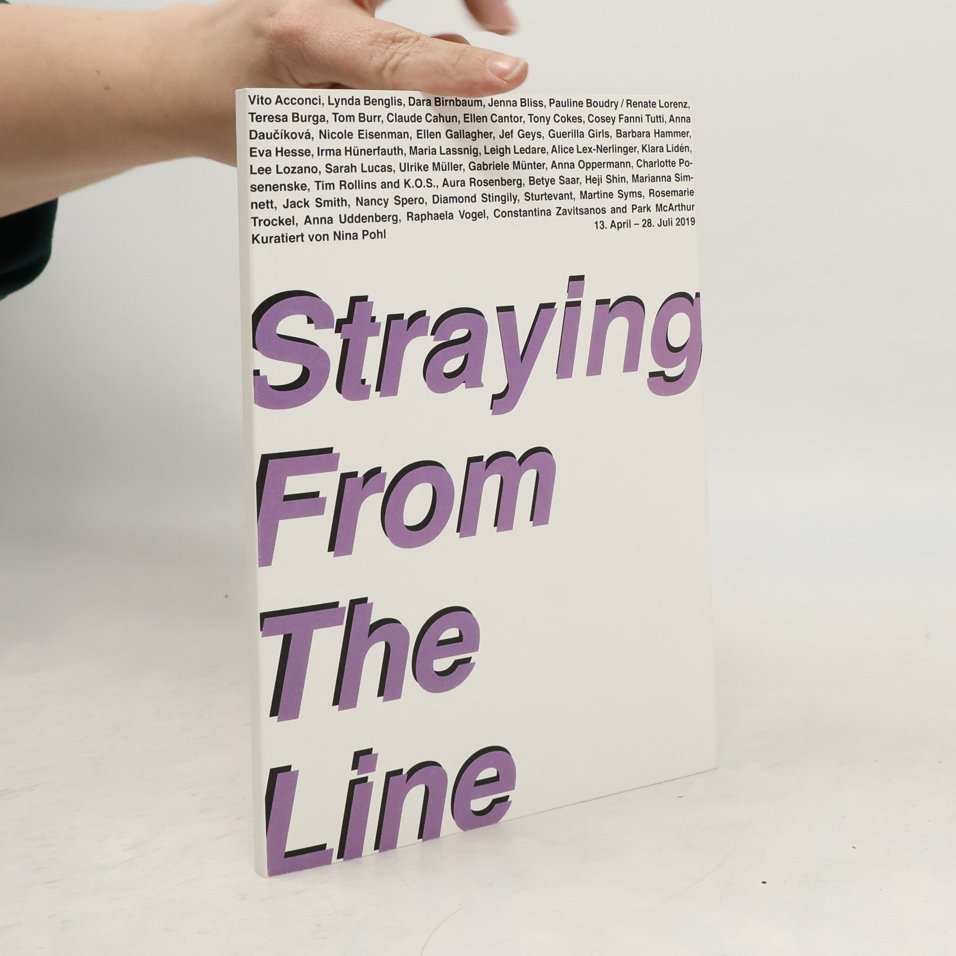 Collectif d'auteurs Straying From The Line