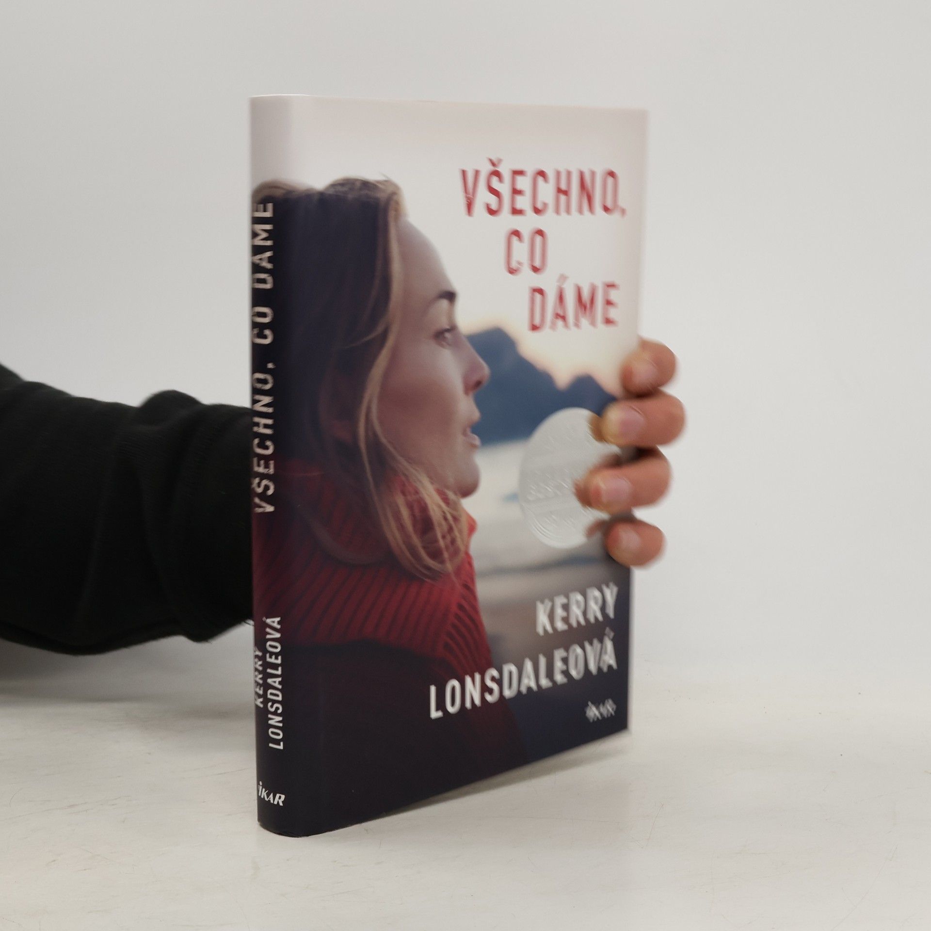Kerry Lonsdale Všechno, co dáme