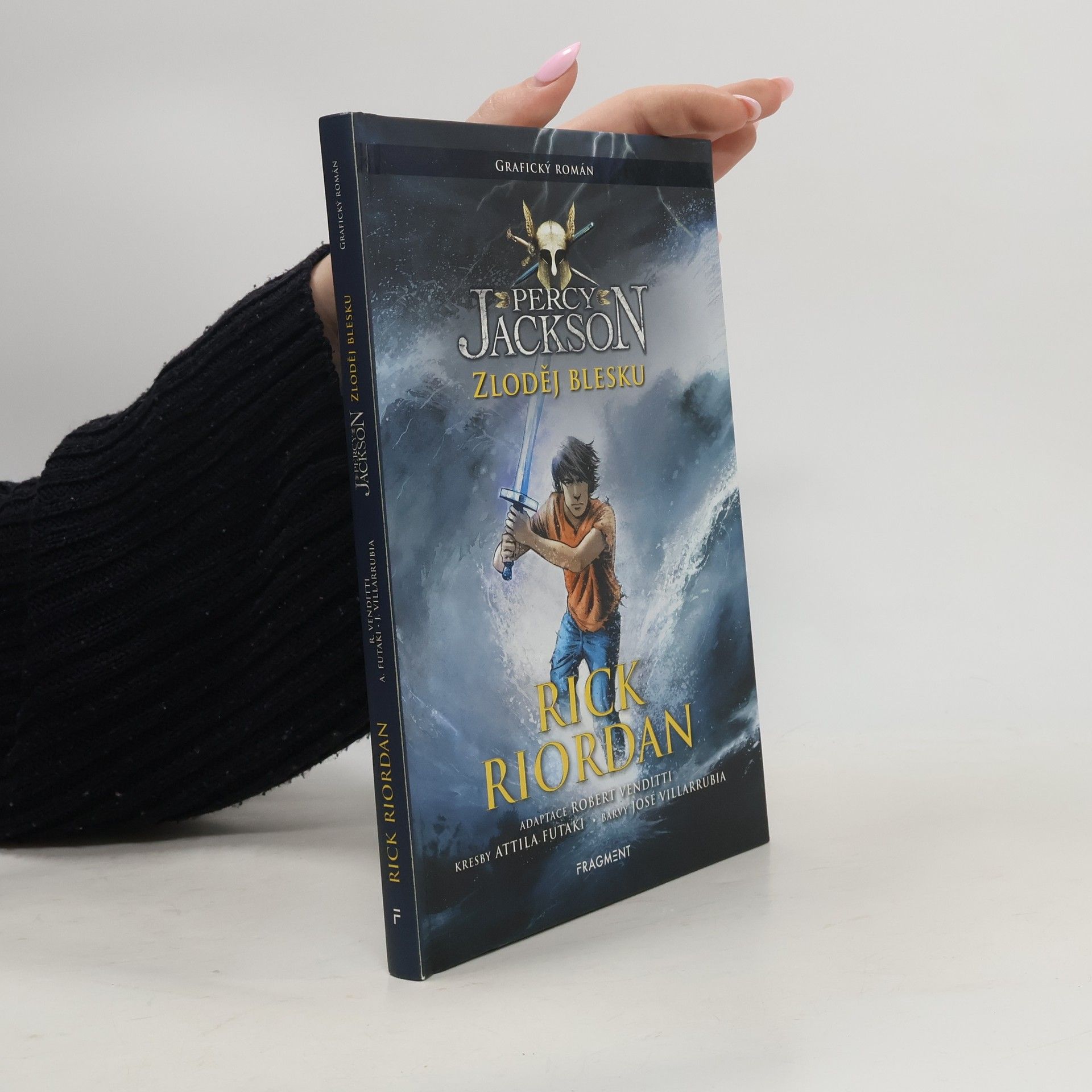 Rick Riordan Percy Jackson, Zloděj blesku