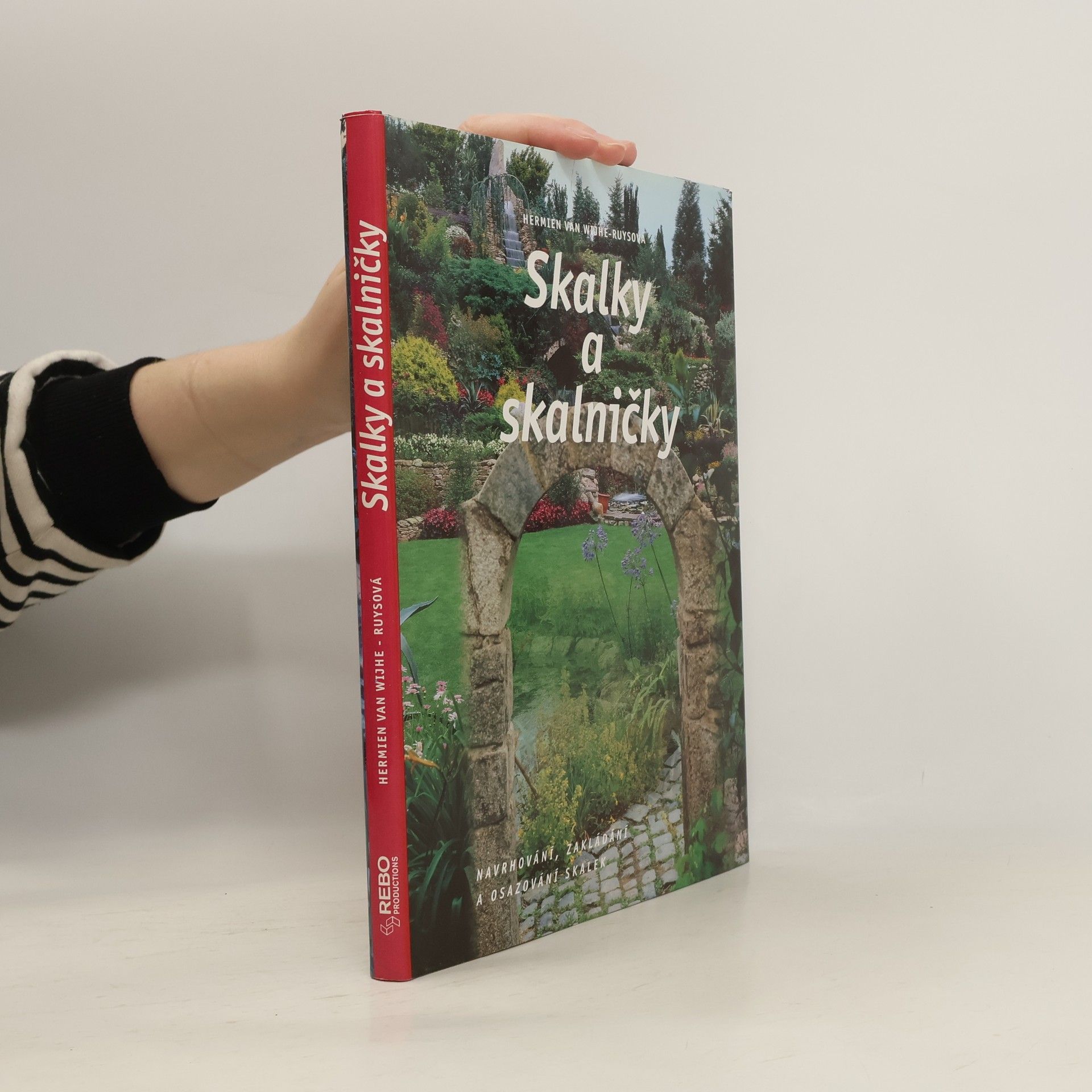 Skalky a skalničky – průvodce pestrým světem skalkových rostlin