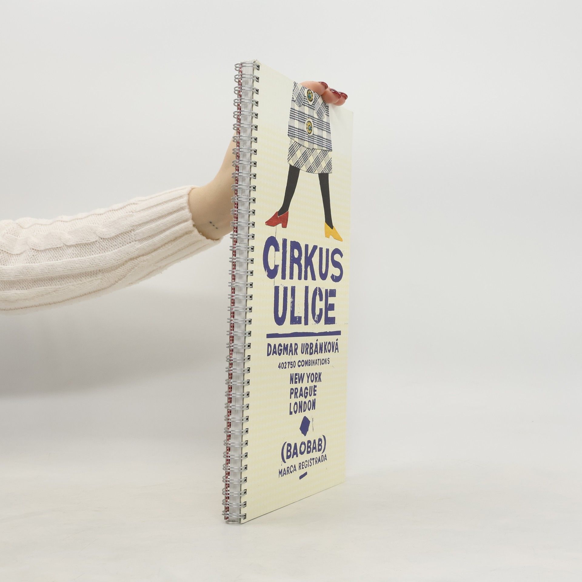 Dagmar Urbánková Cirkus Ulice : 402750 combinations: New York, Prague, London